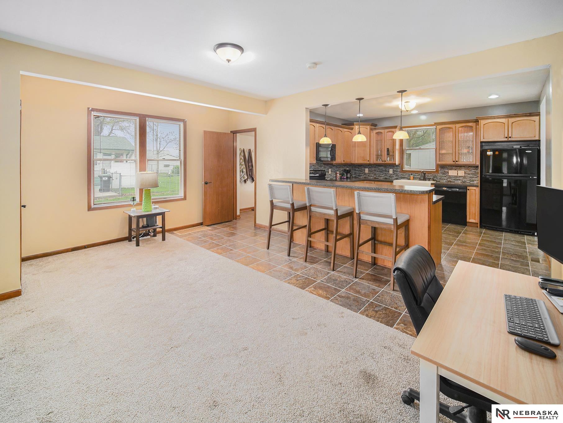 7042 Burlington Avenue, Lincoln, Nebraska image 5