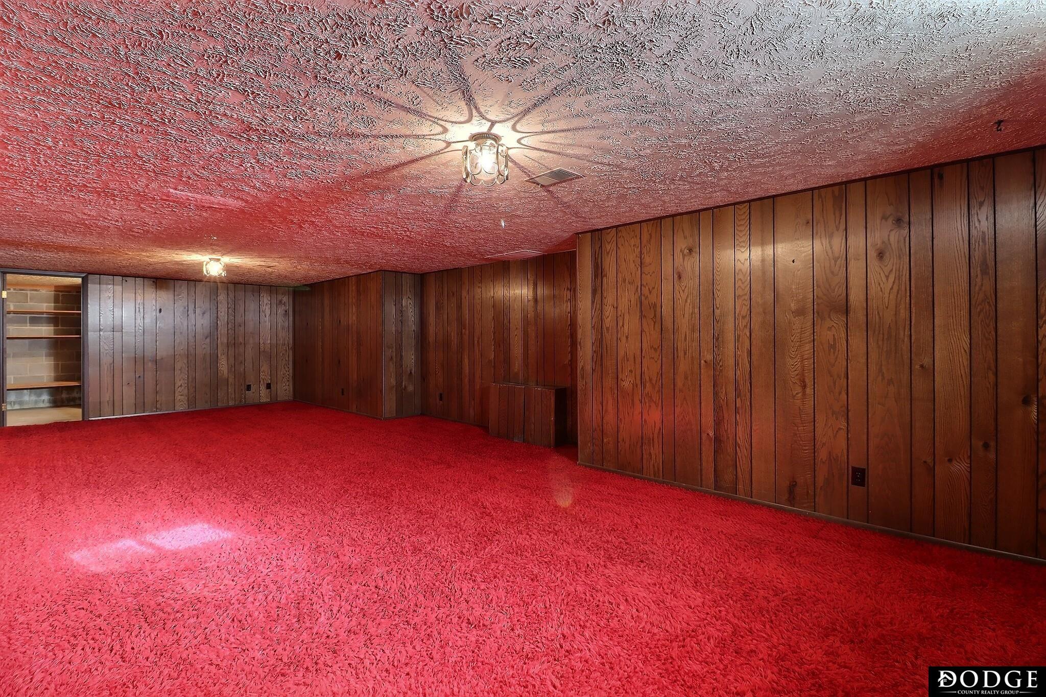 2811 Douglas Drive, Fremont, Nebraska image 43