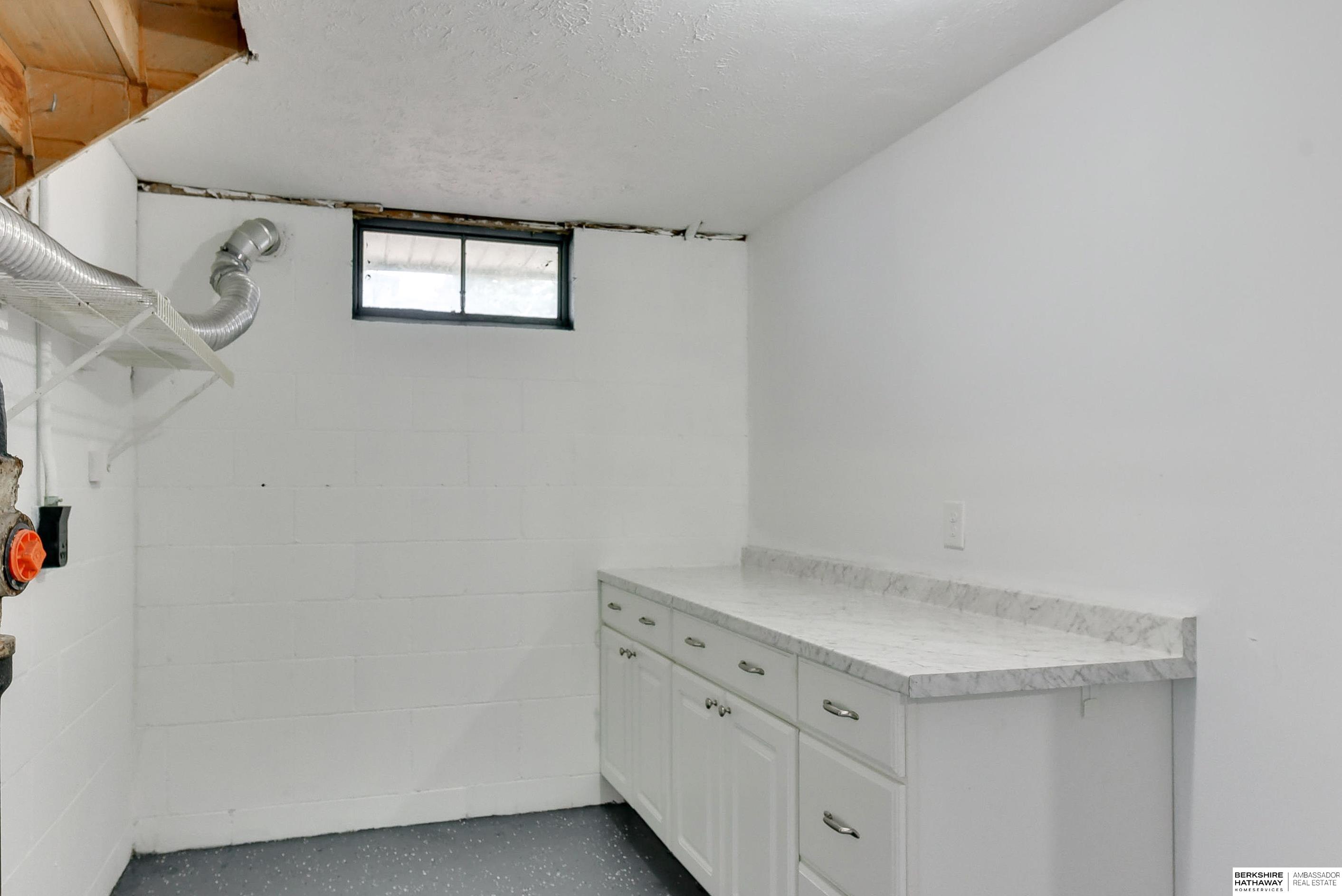 1902 Terry Avenue, Bellevue, Nebraska image 34