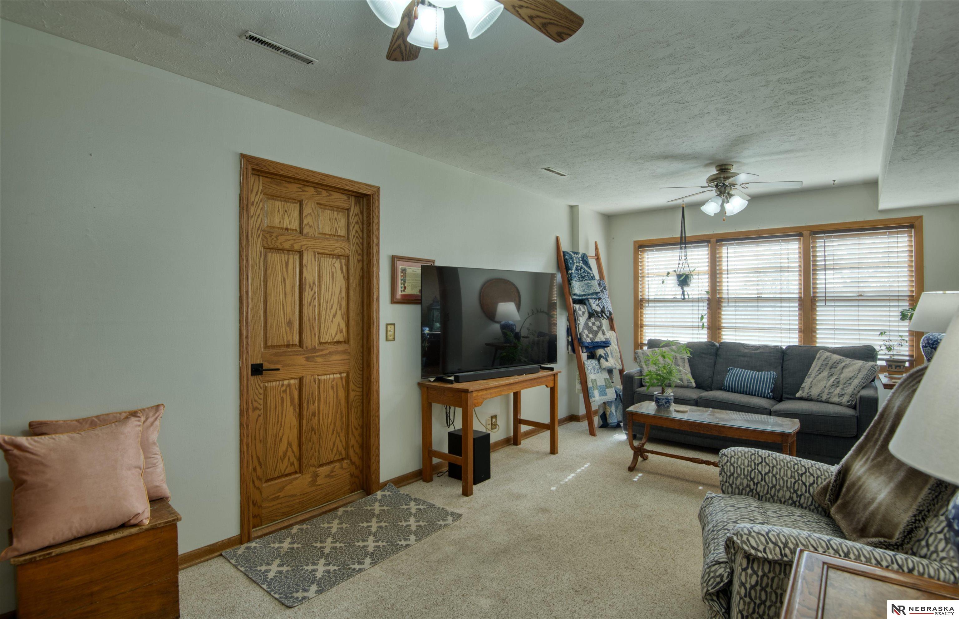 3906 N 97th Street, Omaha, Nebraska image 25