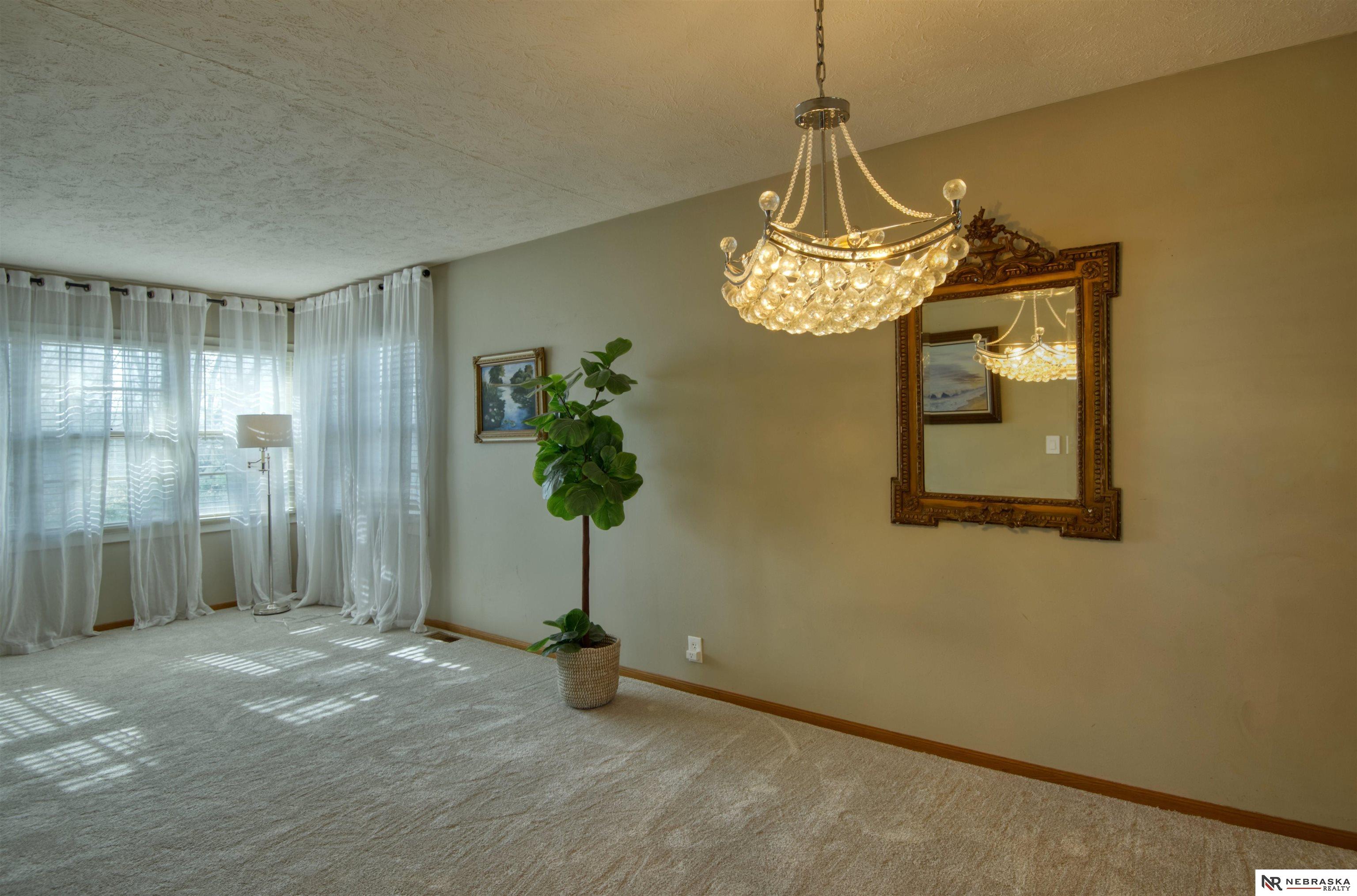 3906 N 97th Street, Omaha, Nebraska image 4