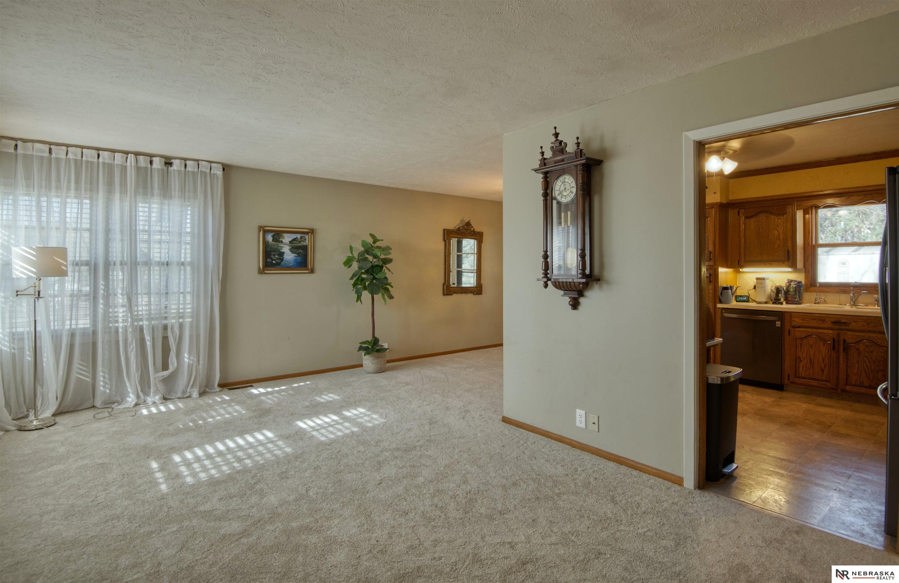 3906 N 97th Street, Omaha, Nebraska image 5