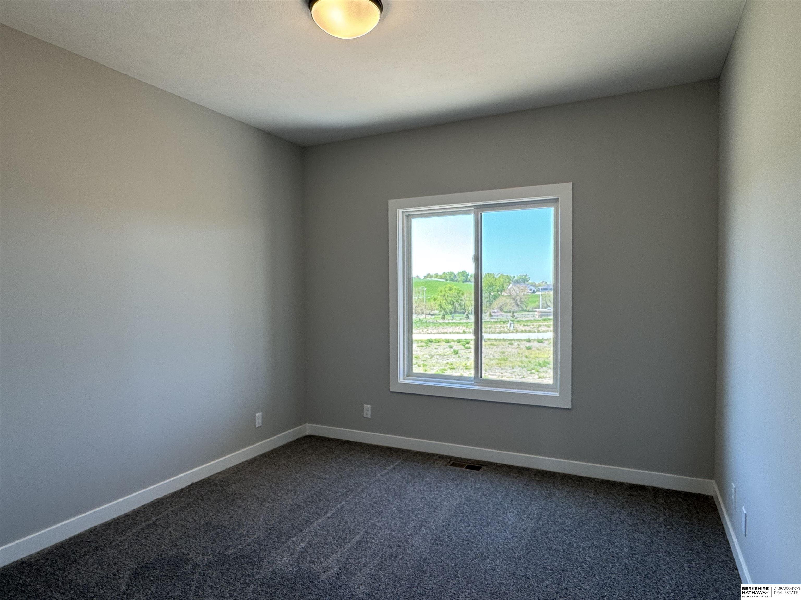 11256 S 219th Street, Gretna, Nebraska image 22