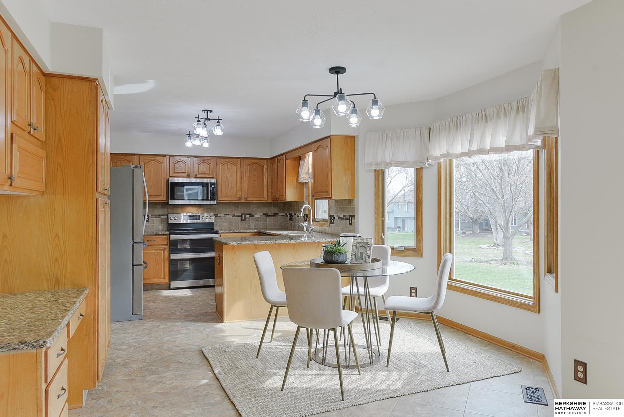 6319 N 106th Street, Omaha, Nebraska image 11