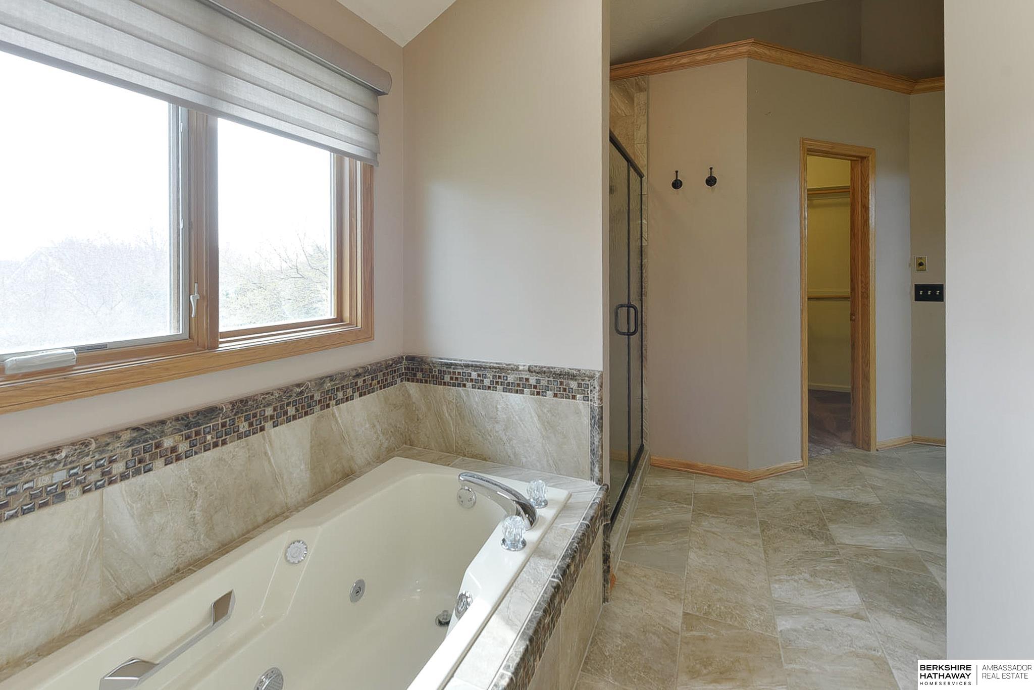 6319 N 106th Street, Omaha, Nebraska image 26