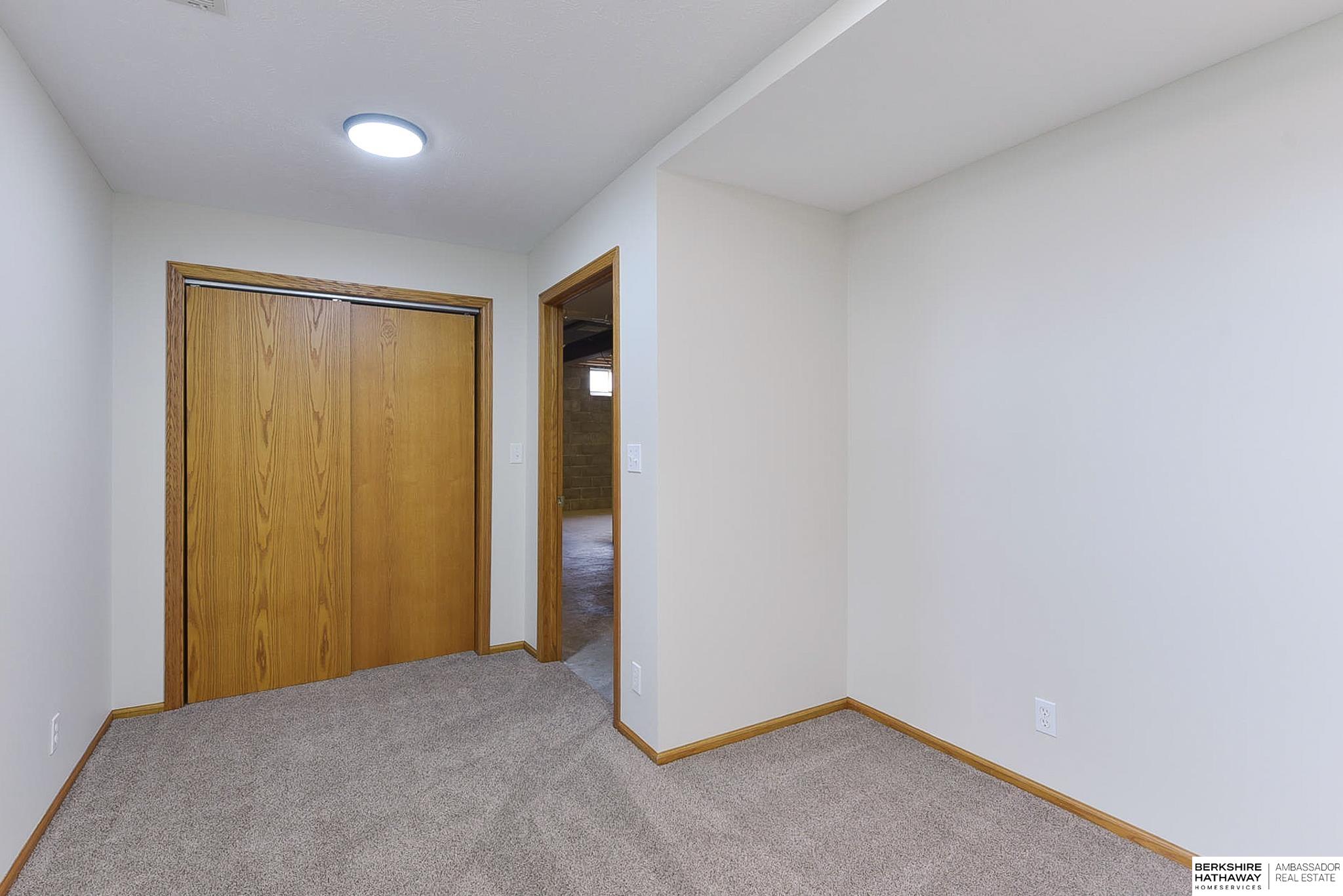 6319 N 106th Street, Omaha, Nebraska image 38
