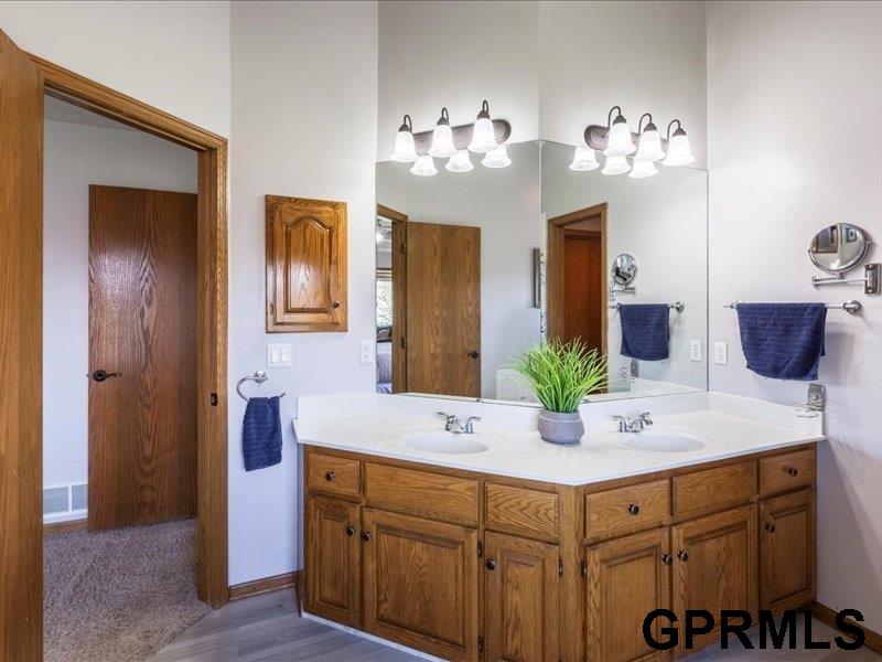 6914 S 159th Circle, Omaha, Nebraska image 28