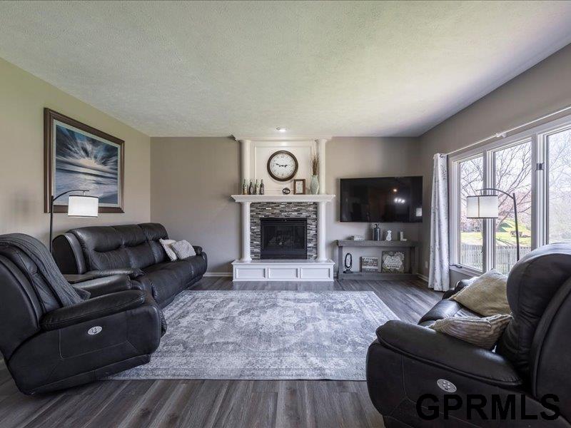 6914 S 159th Circle, Omaha, Nebraska image 10