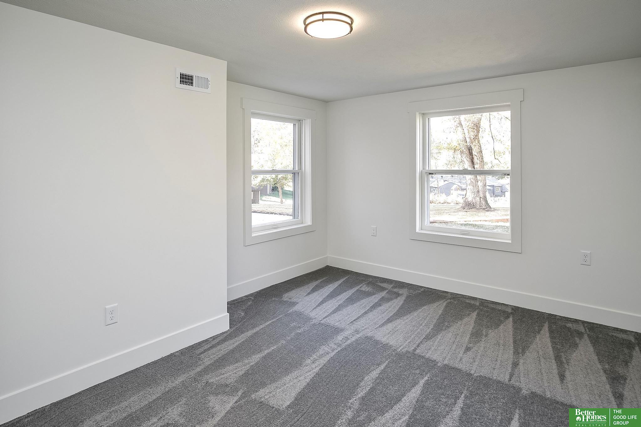 7904 Pacific Street, Omaha, Nebraska image 34