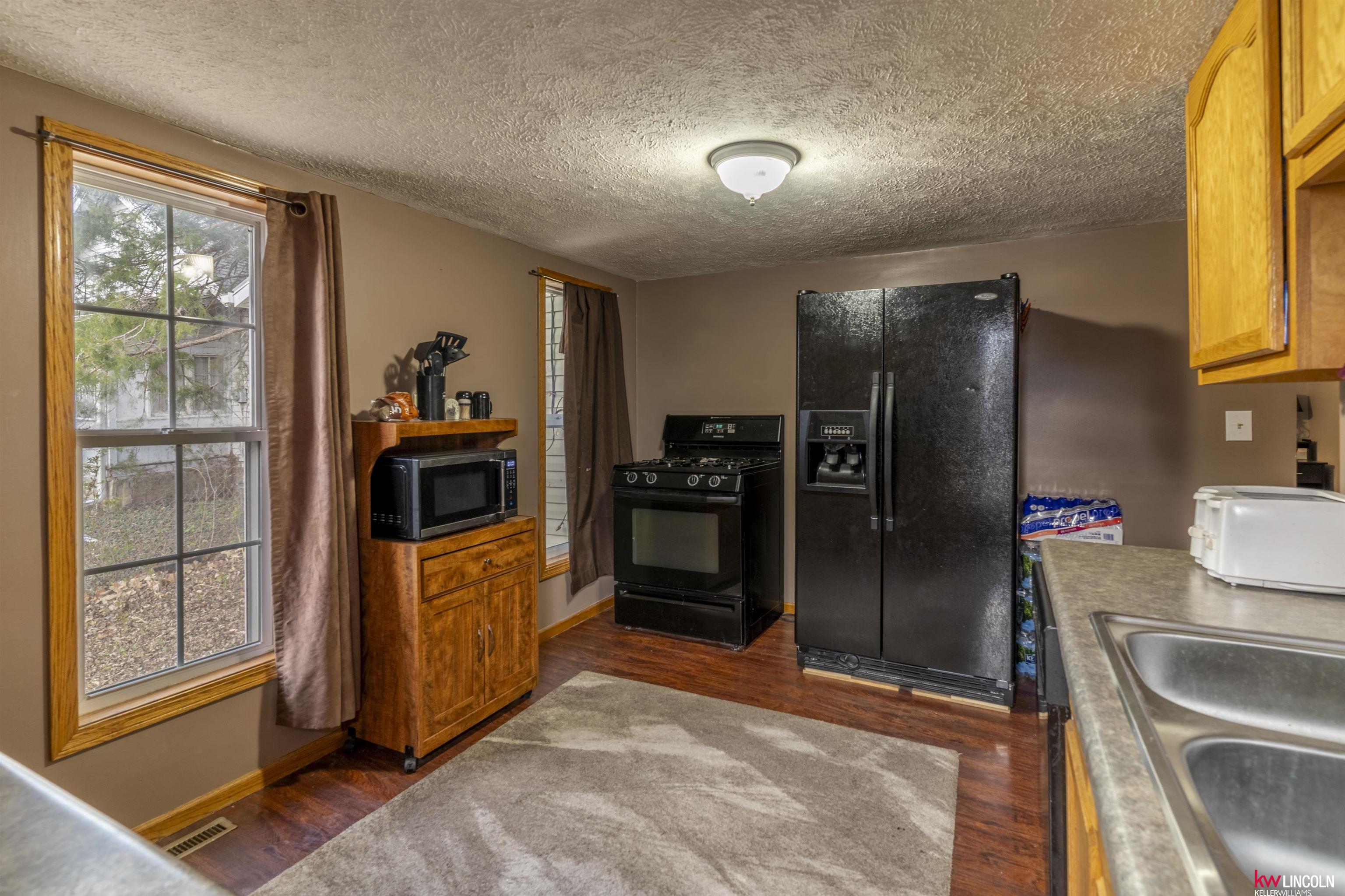 709 S 11 Street, Beatrice, Nebraska image 9