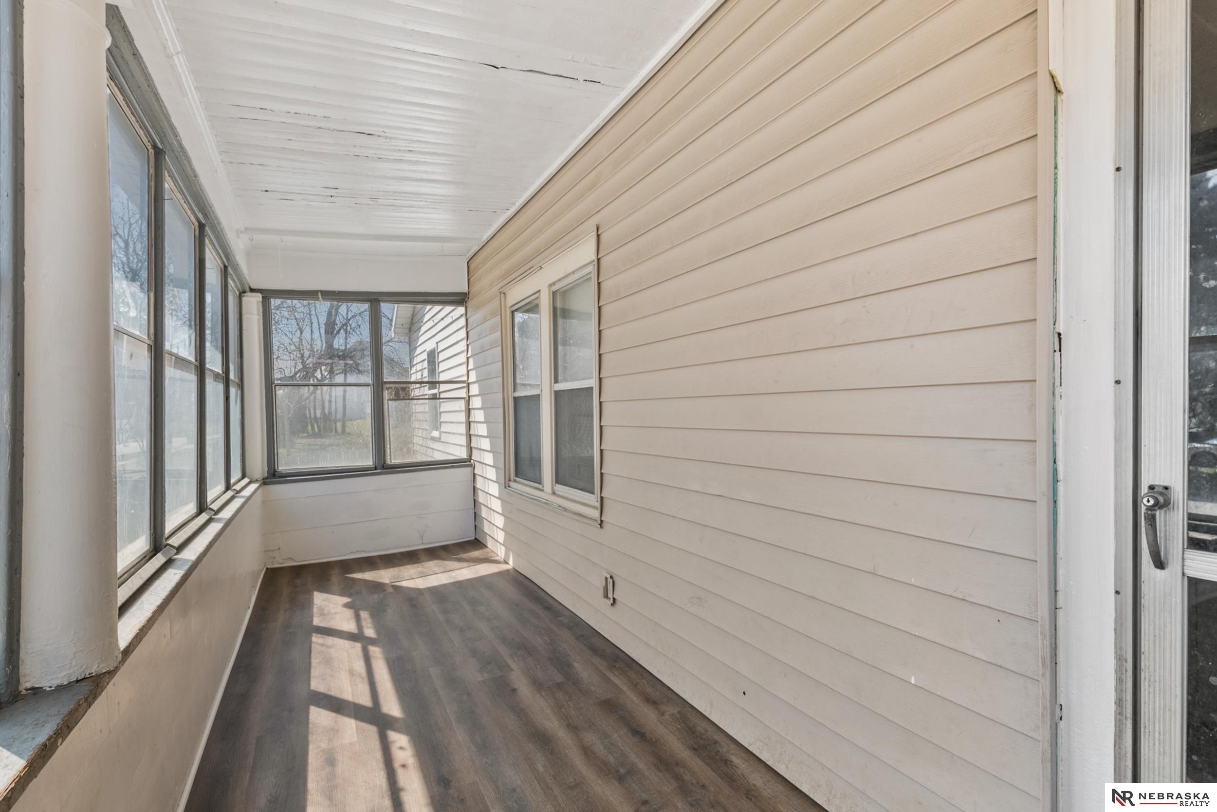 1726 S 26th Street, Omaha, Nebraska image 3