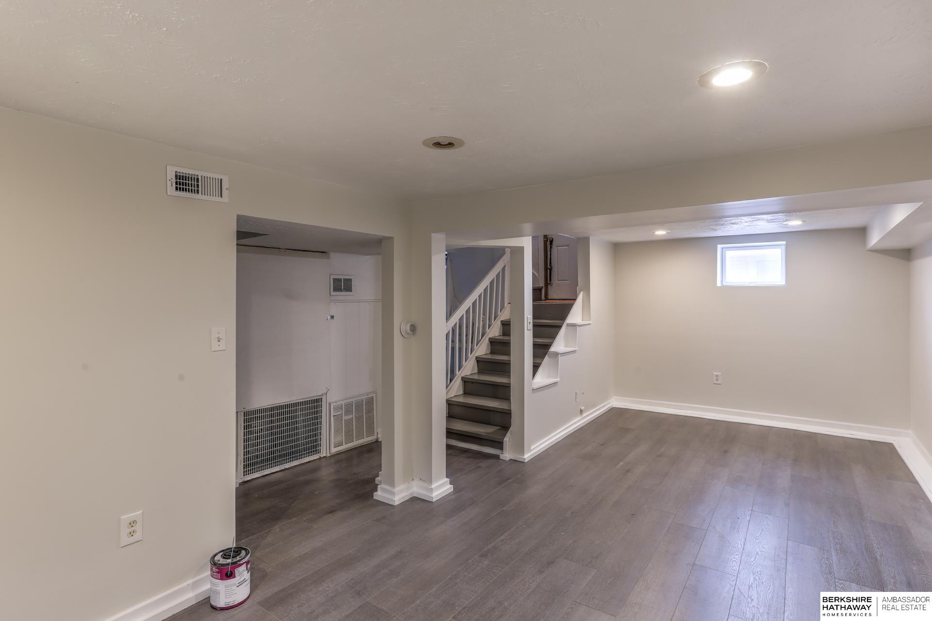 4312 Davenport Street, Omaha, Nebraska image 24