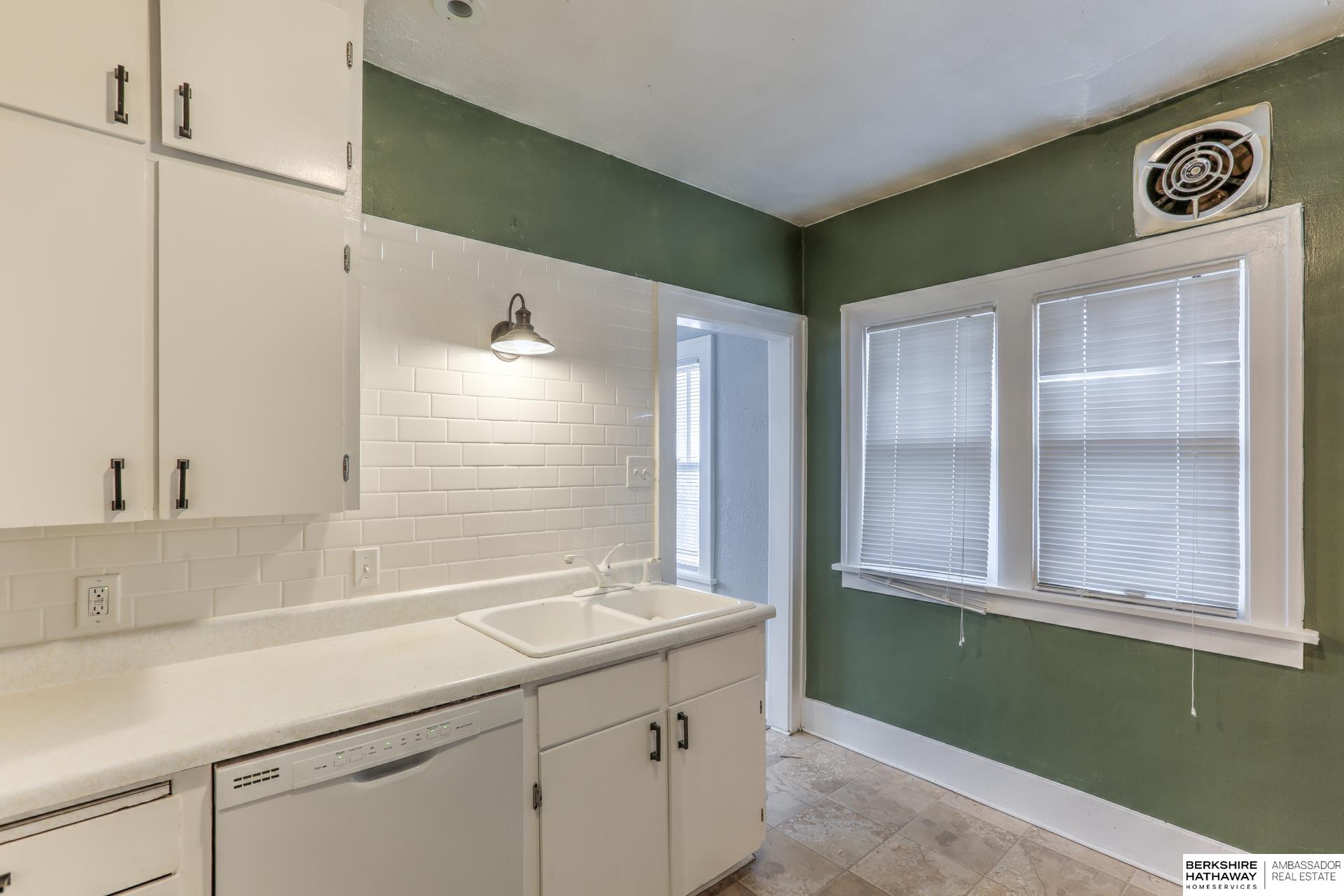 4312 Davenport Street, Omaha, Nebraska image 8