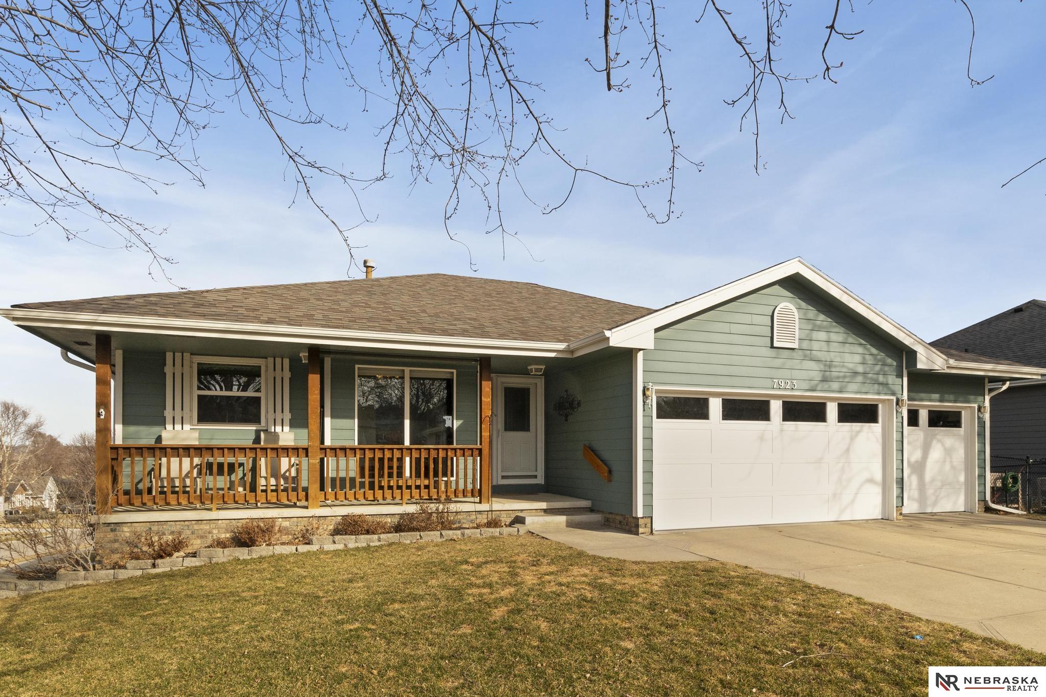 7923 S 69th Street, La Vista