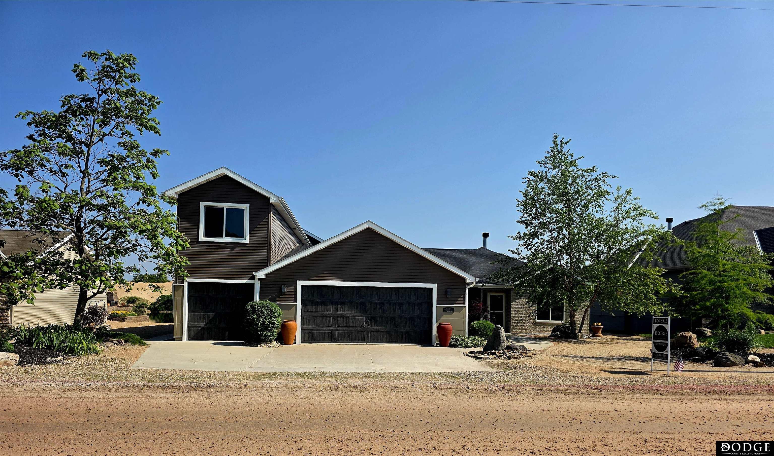 T1031 S. Lake Shore Drive, Fremont, Nebraska image 1