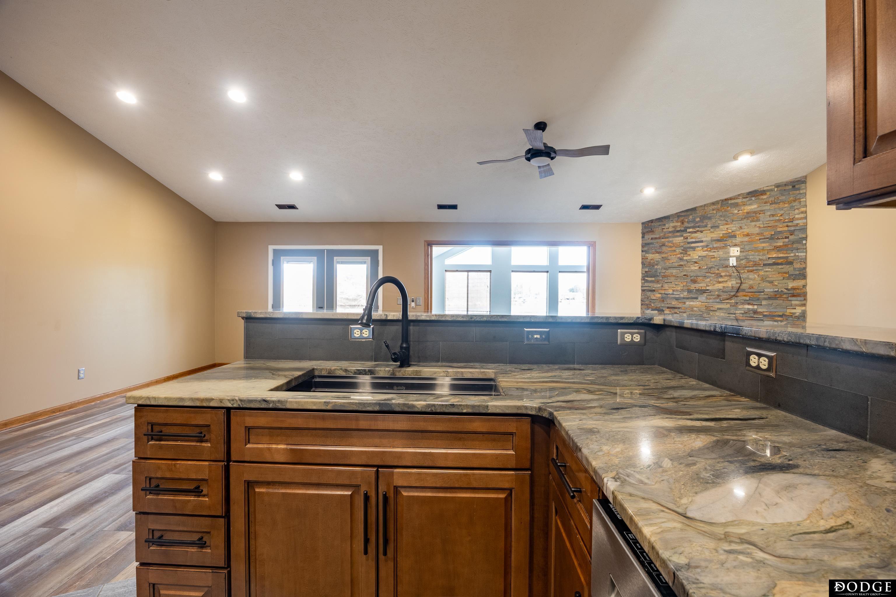 T1031 S. Lake Shore Drive, Fremont, Nebraska image 13