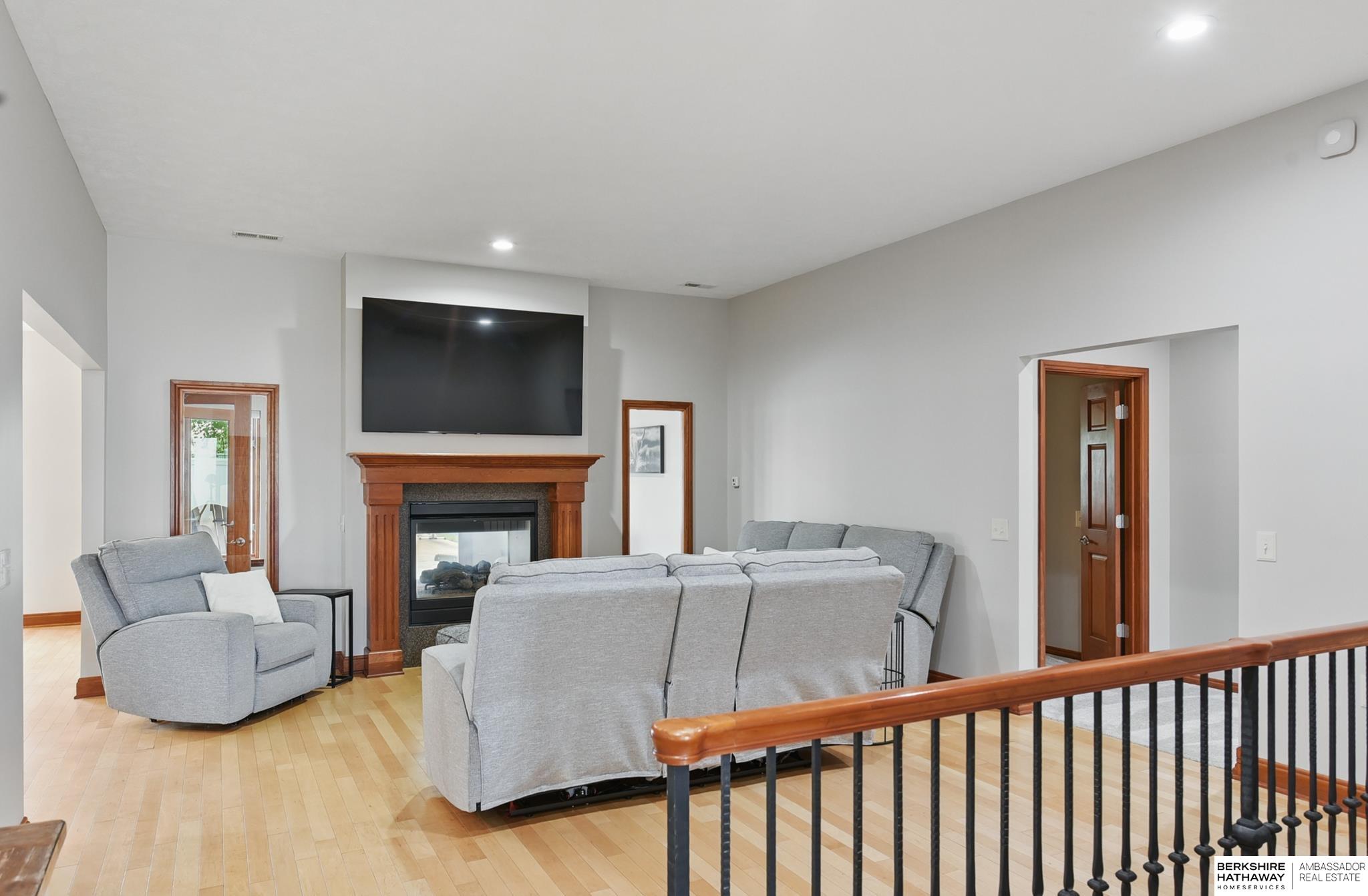 8153 Swallowtail Street, Papillion, Nebraska image 8