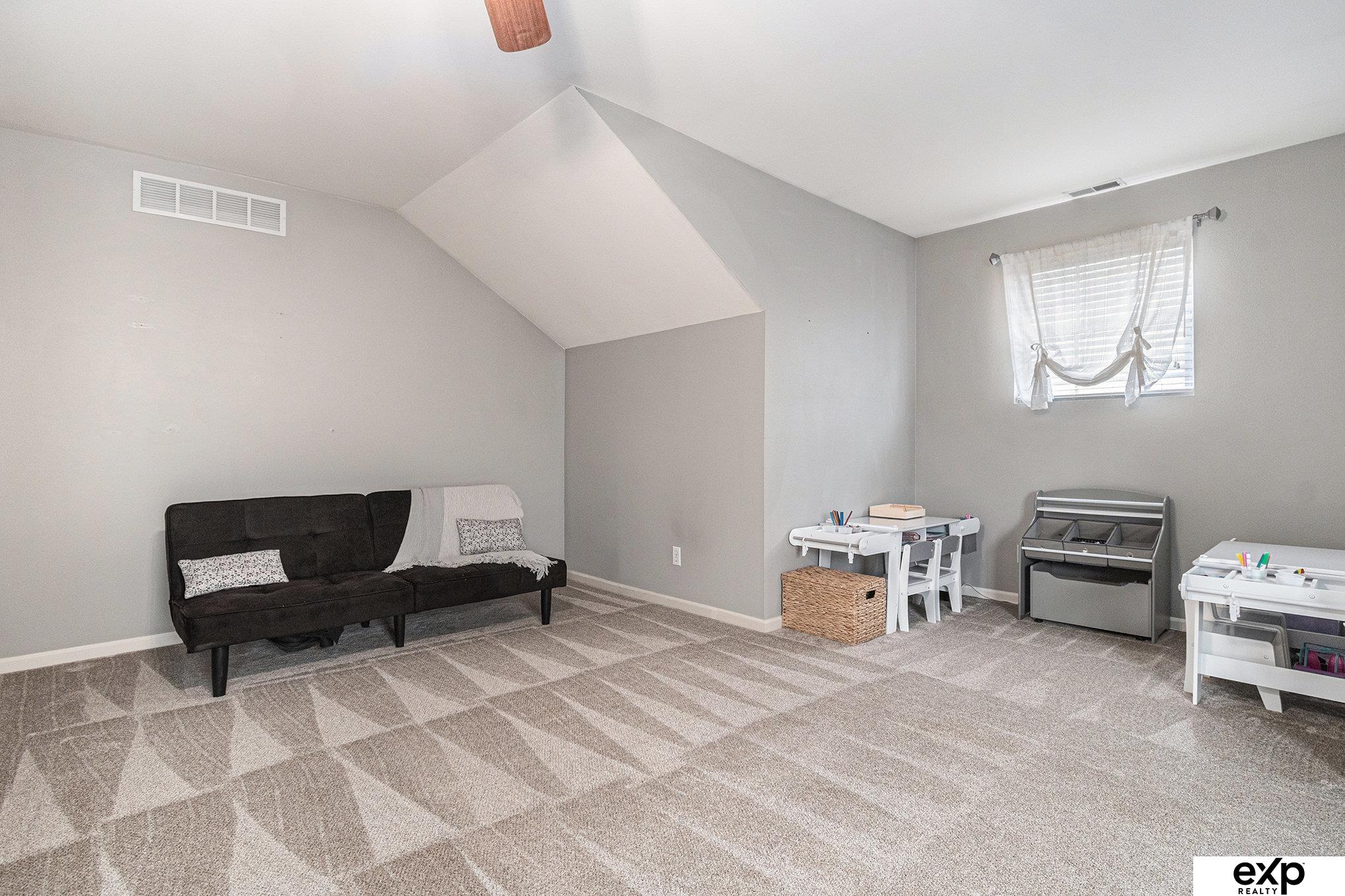 7734 N 107 Avenue, Omaha, Nebraska image 21