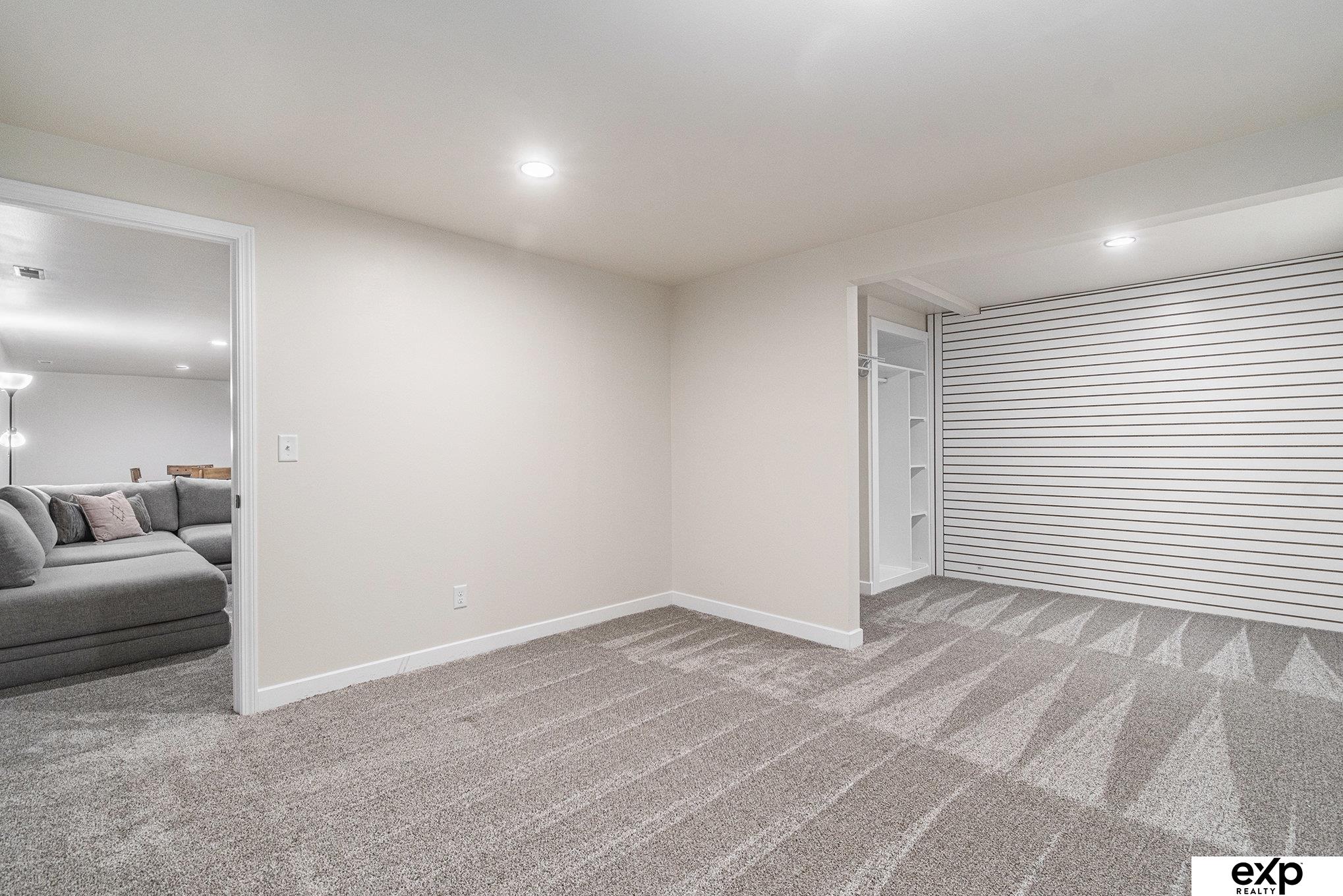 7734 N 107 Avenue, Omaha, Nebraska image 32