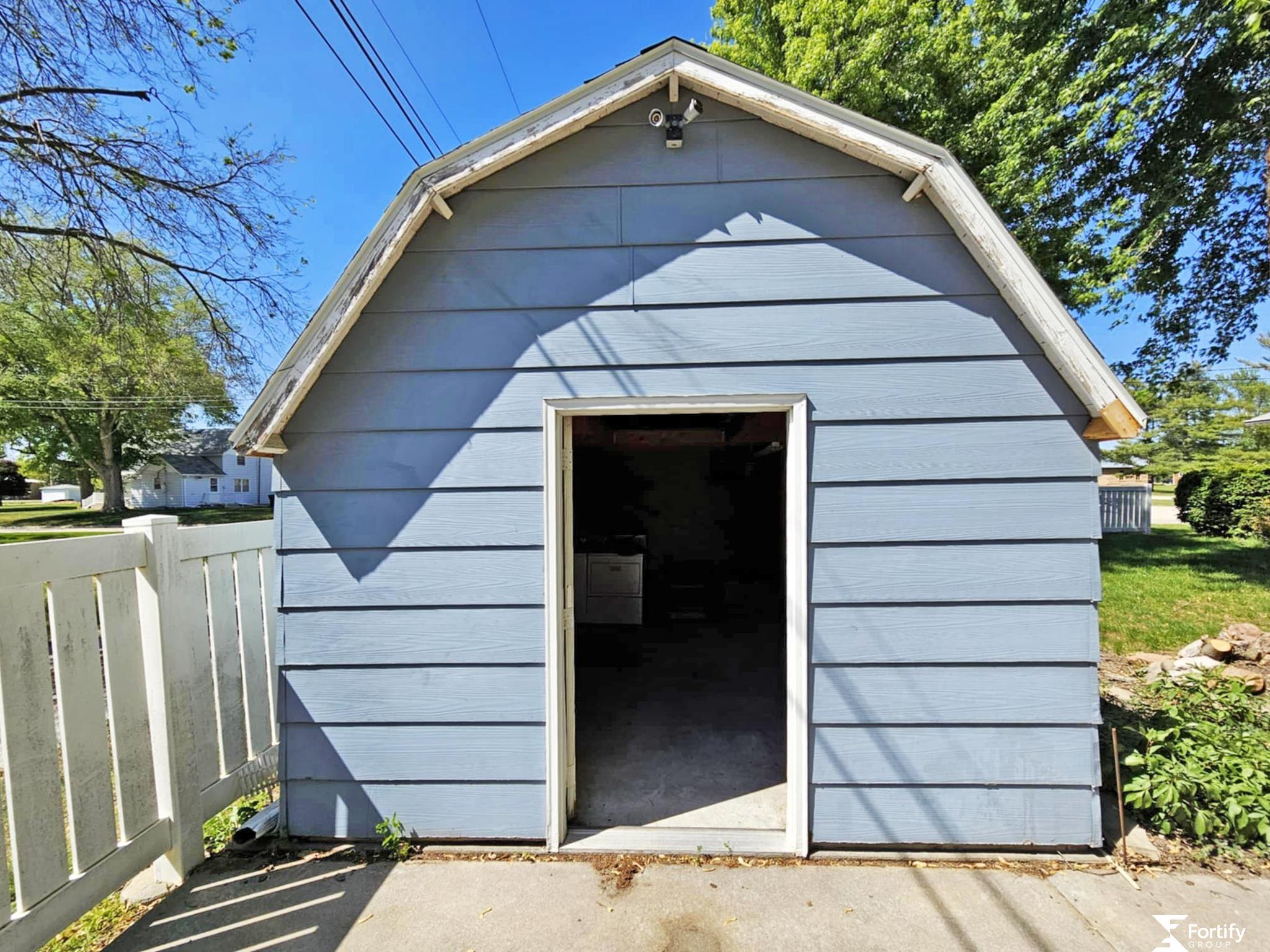 401 S Apple Street, Shickley, Nebraska image 3