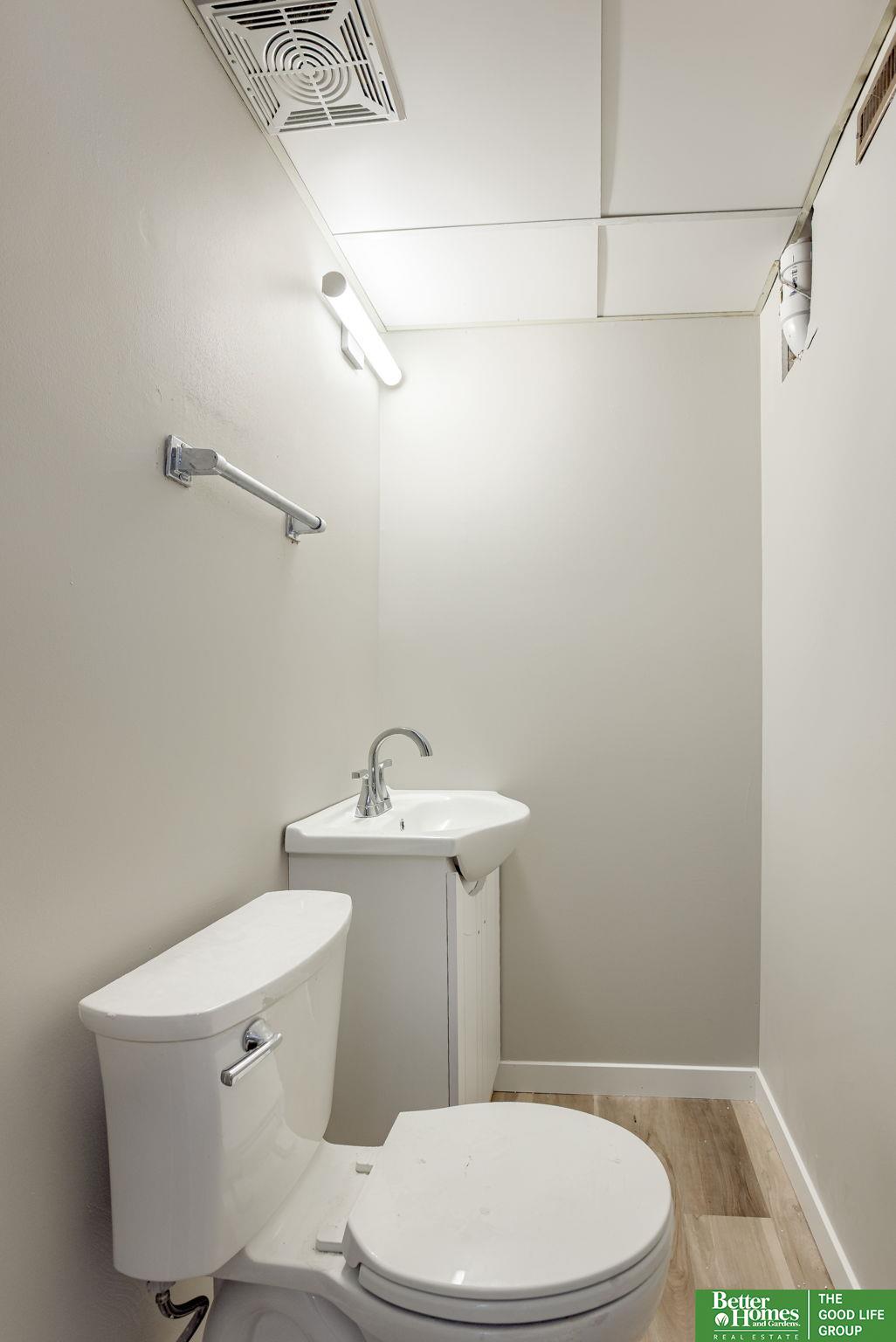 4313 N 101 Street, Omaha, Nebraska image 32