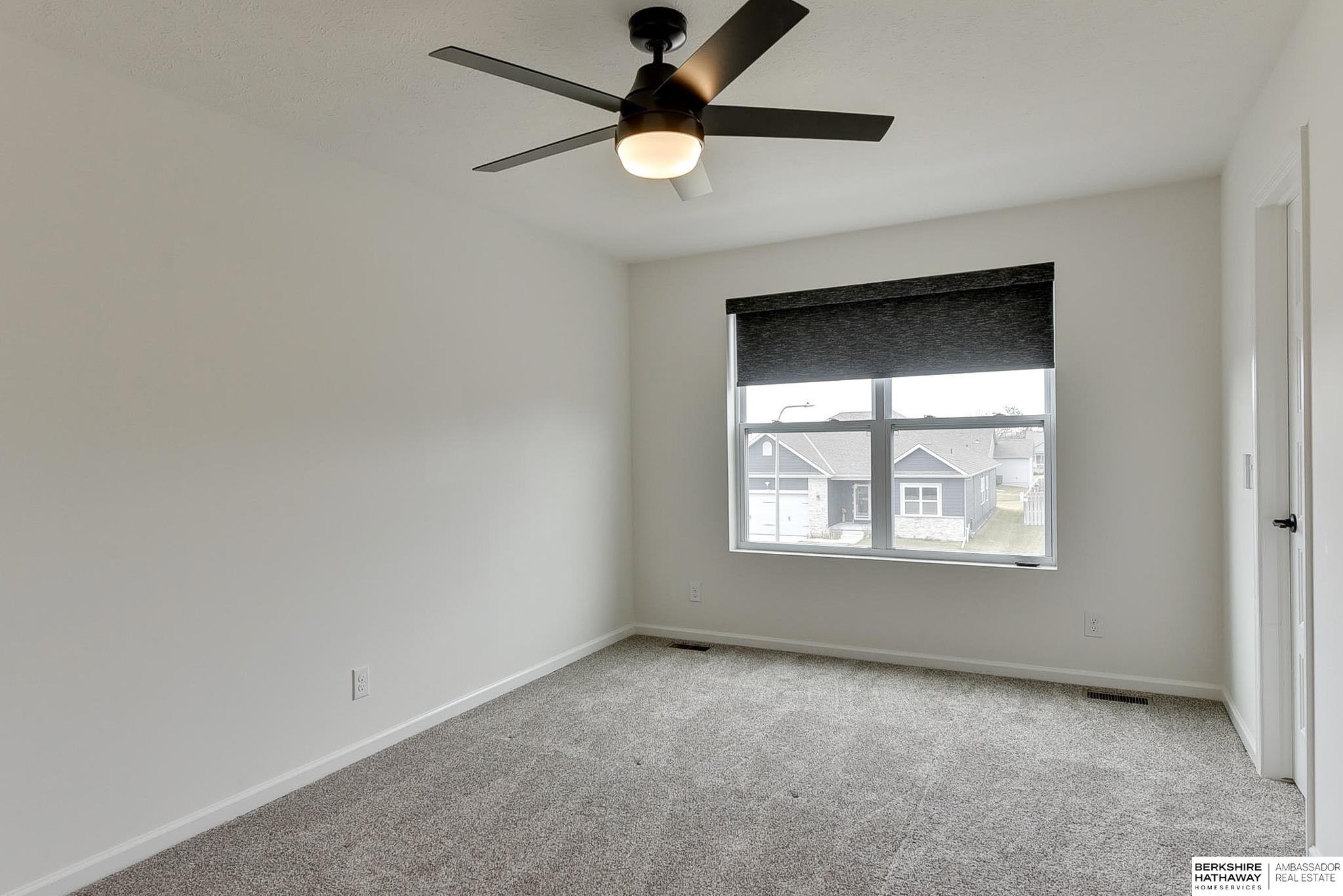 11001 S 217th Street, Gretna, Nebraska image 32