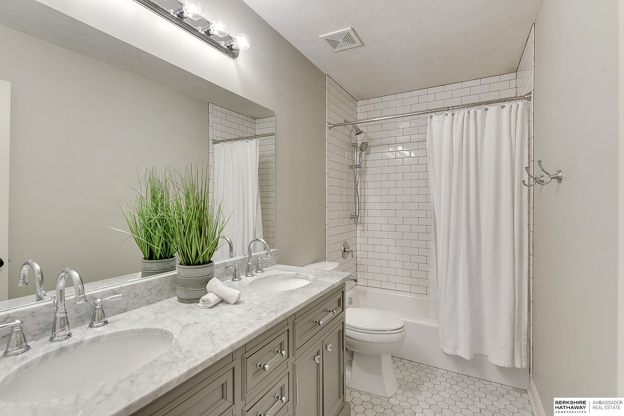 1729 S 177th Avenue, Omaha, Nebraska image 37