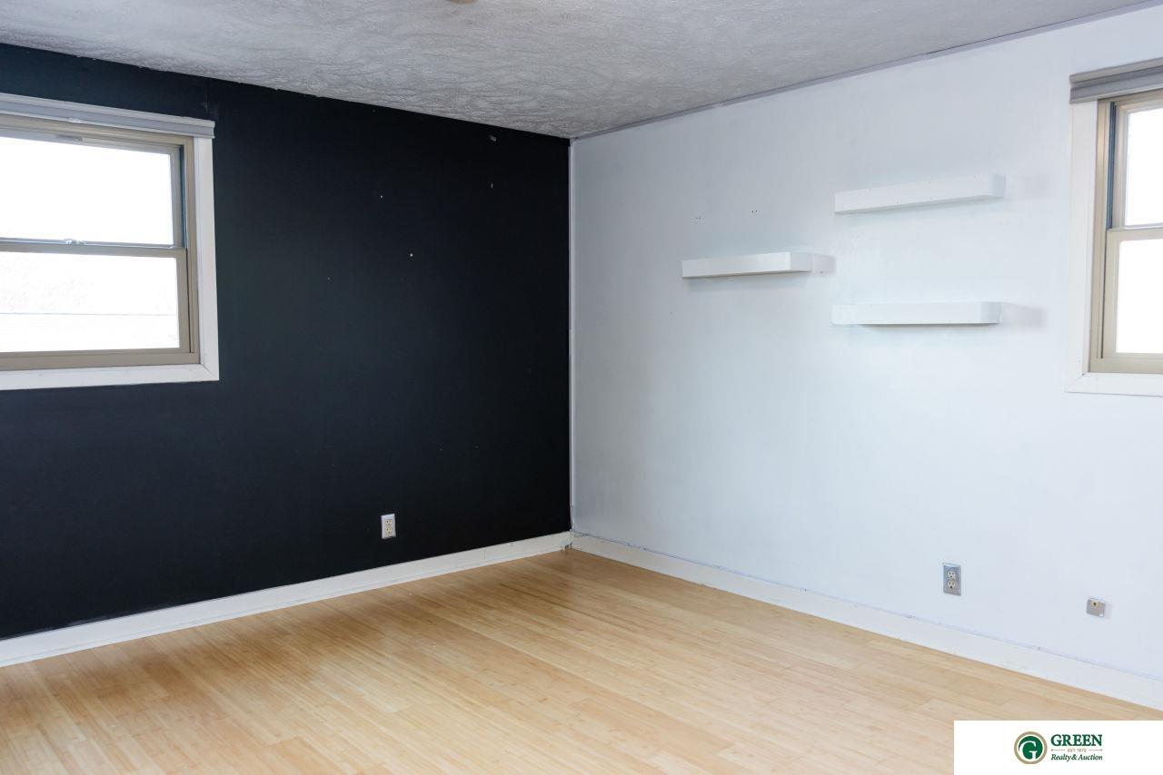 17 S Country Club Heights, York, Nebraska image 19