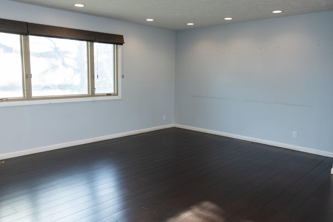 17 S Country Club Heights, York, Nebraska image 3