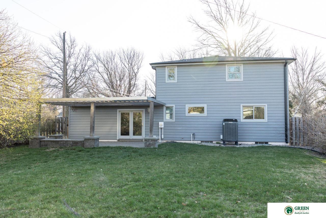17 S Country Club Heights, York, Nebraska image 30