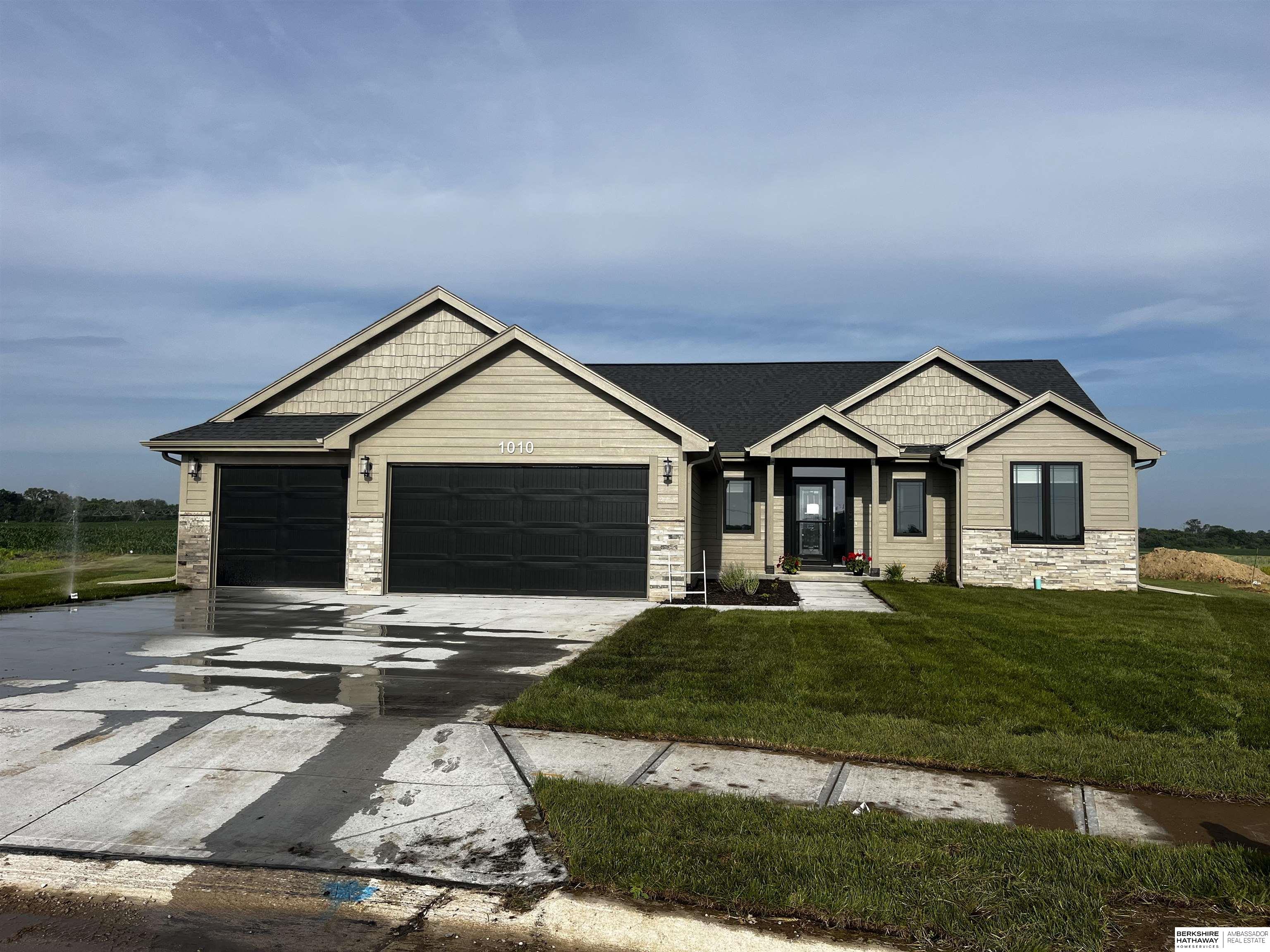 1010 Bluejay Circle, Ashland, Nebraska image 1