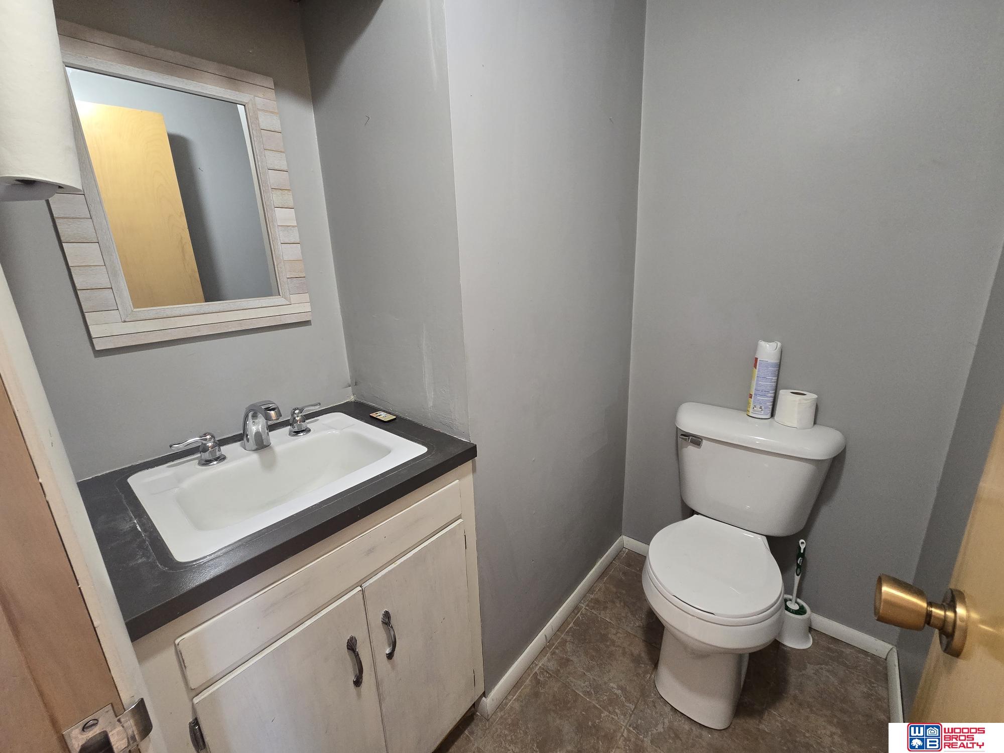 1313 H Street, Fairbury, Nebraska image 3