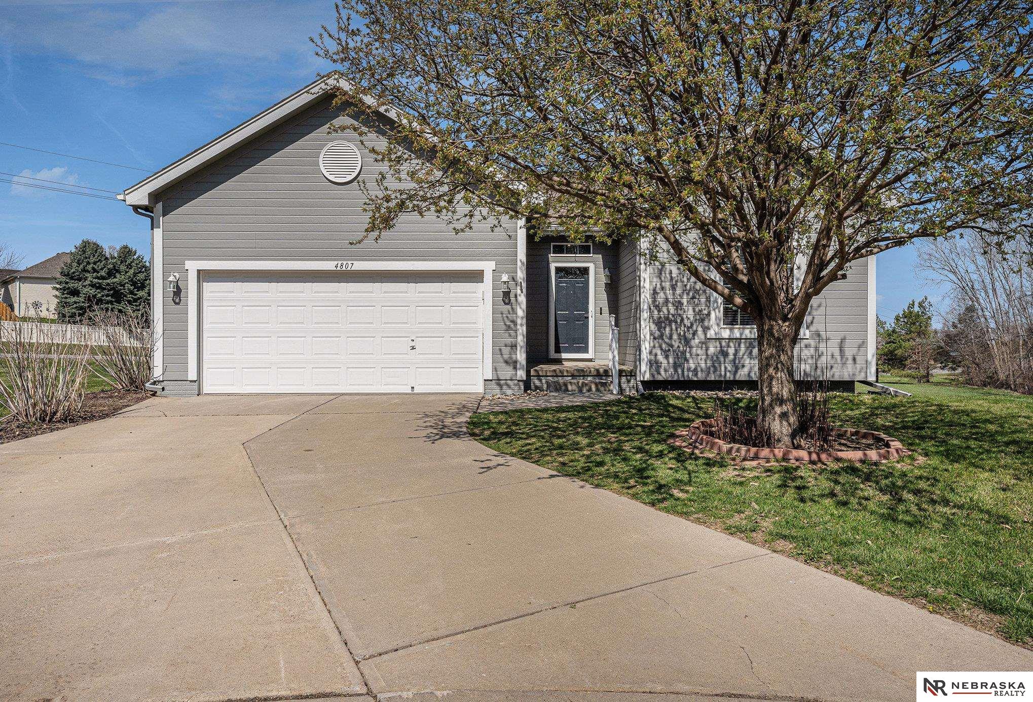 4807 S 190th Circle, Omaha, Nebraska image 1
