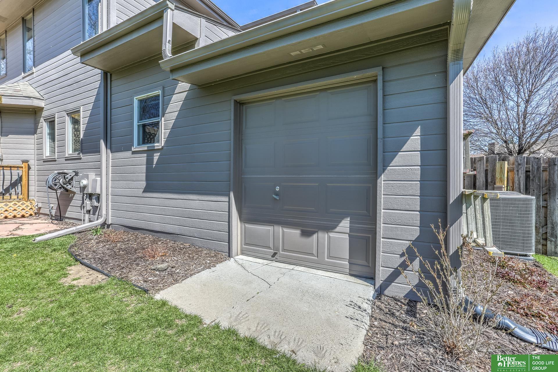 17631 S Street, Omaha, Nebraska image 36