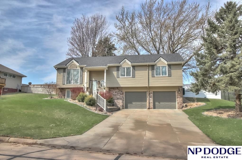 2709 Eagle Drive, Fremont, Nebraska image 3