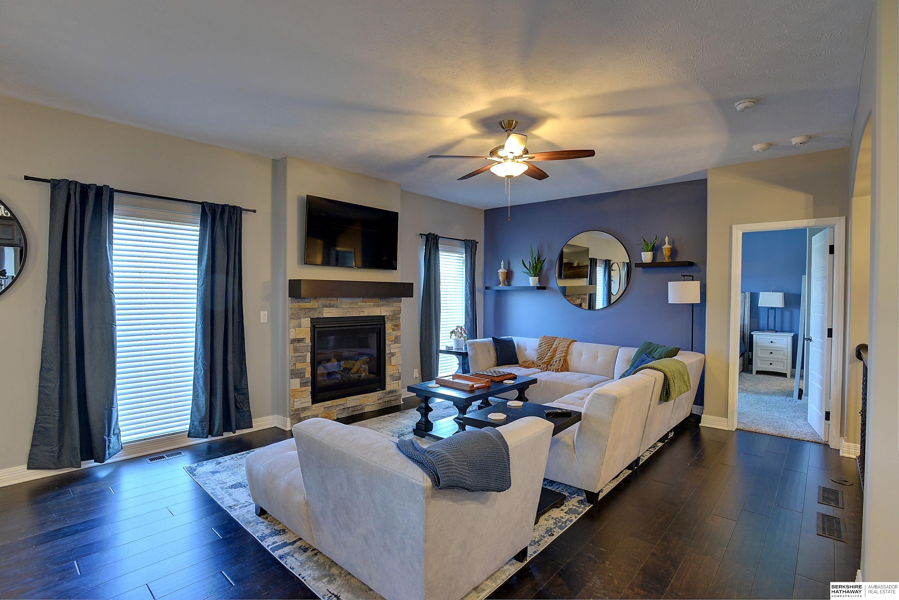 20506 Taylor Street, Omaha, Nebraska image 3