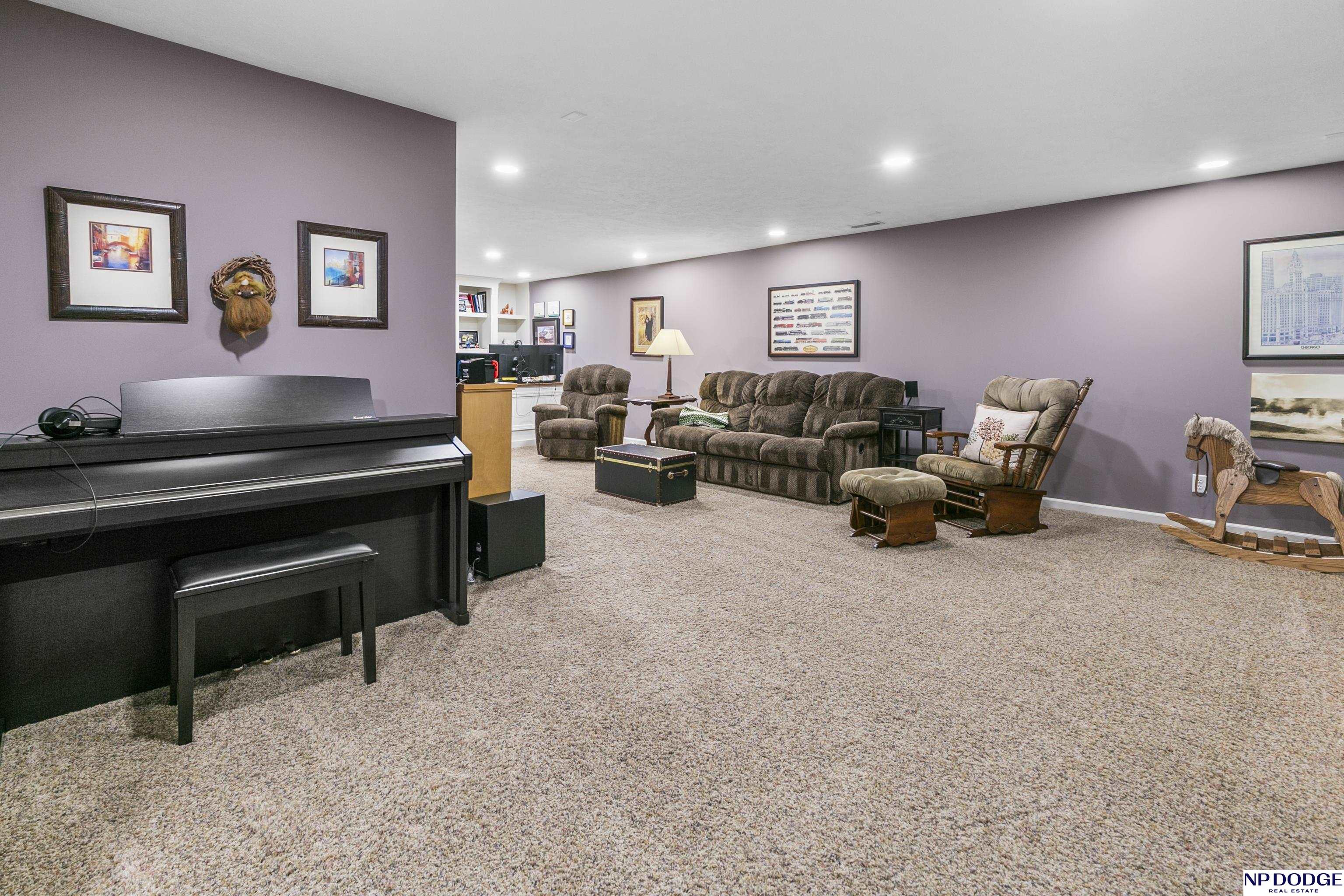 19816 Acorn Drive, Gretna, Nebraska image 30