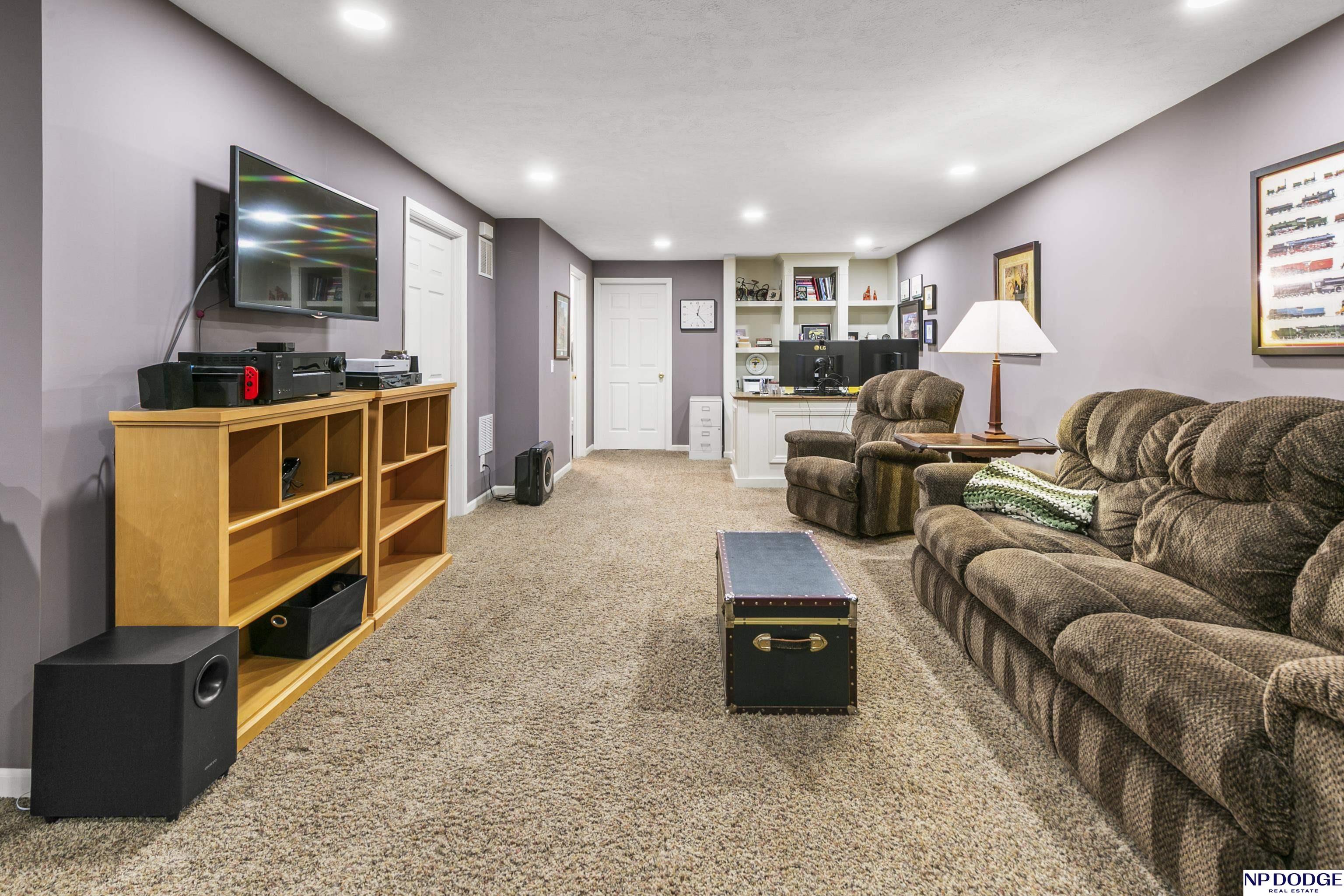 19816 Acorn Drive, Gretna, Nebraska image 32