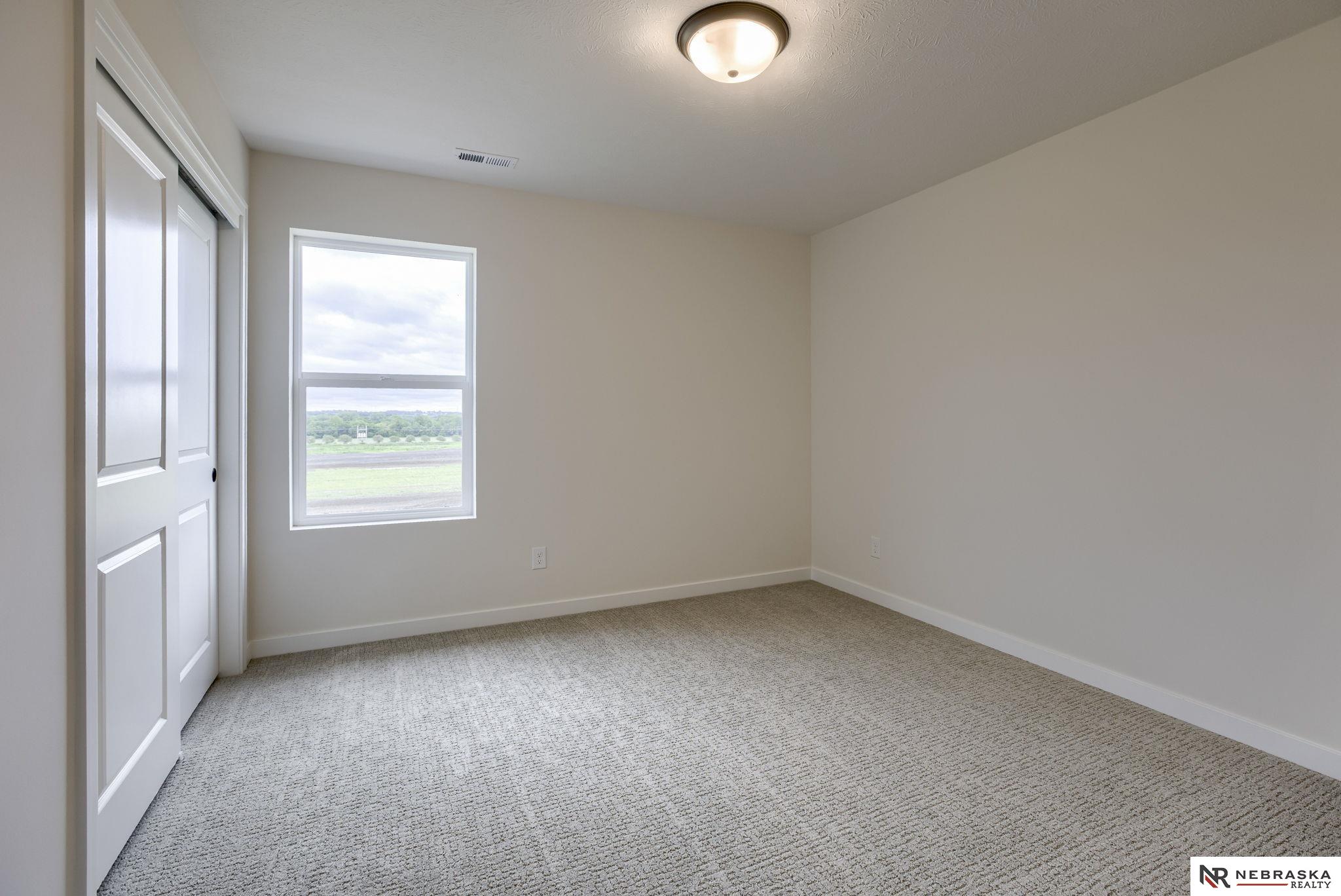 11014 N 161 Street, Bennington, Nebraska image 23