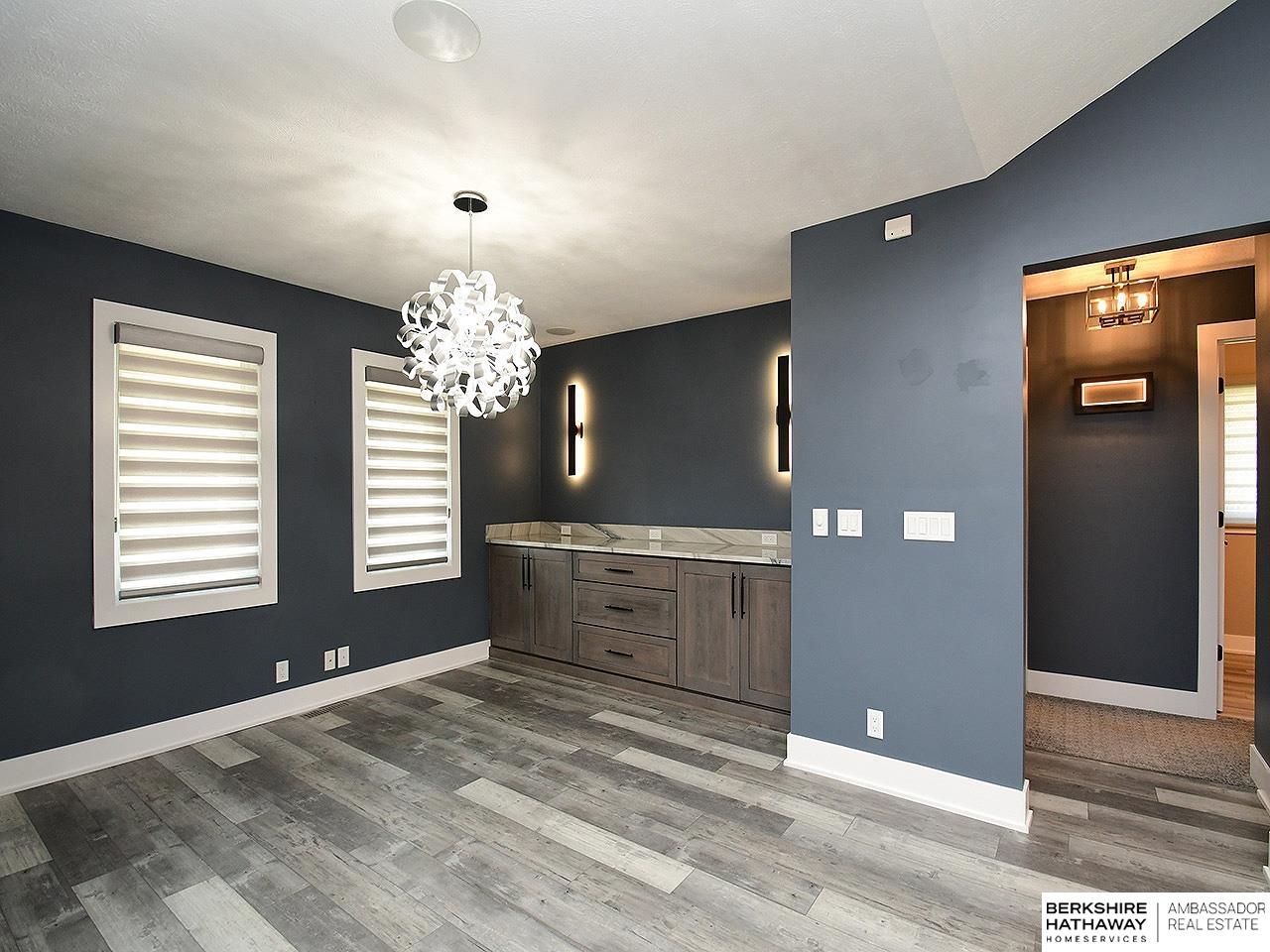 17622 Adams Circle, Omaha, Nebraska image 13