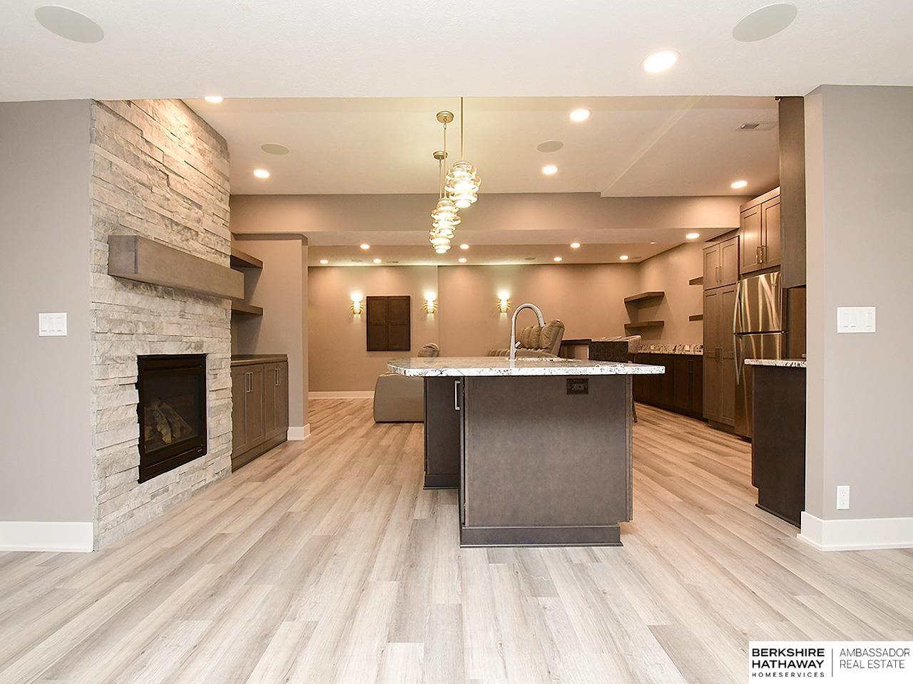17622 Adams Circle, Omaha, Nebraska image 23