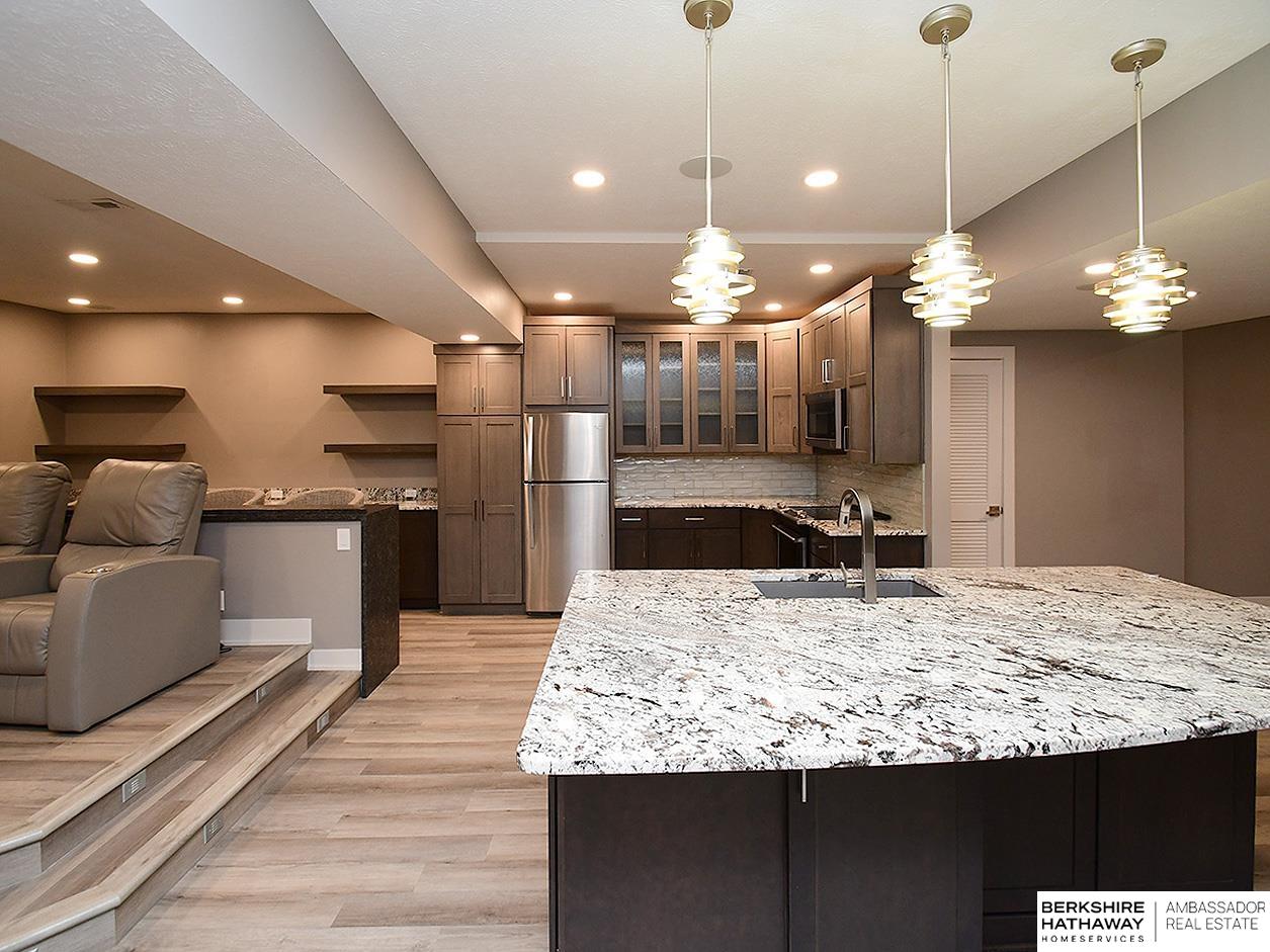 17622 Adams Circle, Omaha, Nebraska image 28