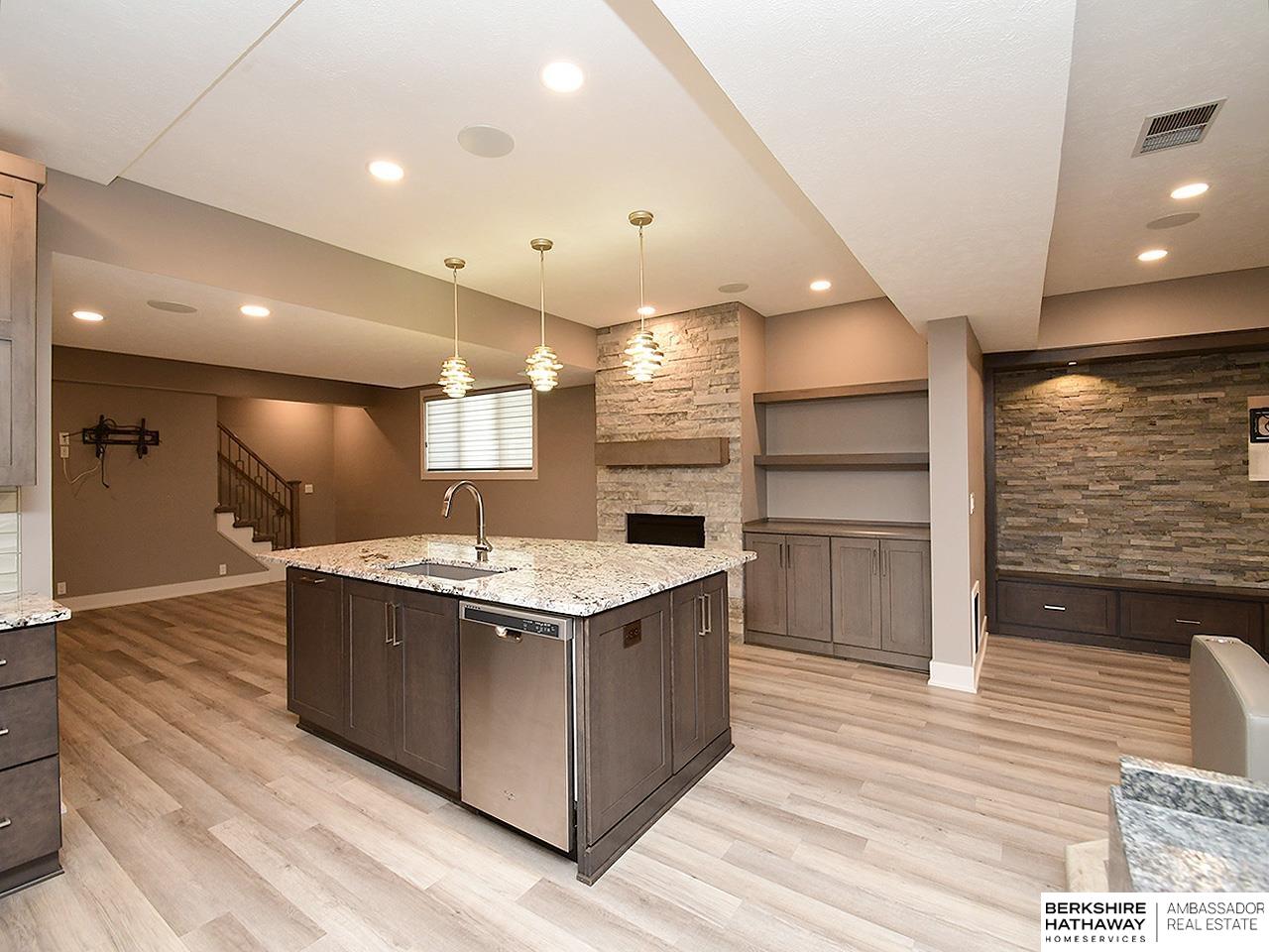 17622 Adams Circle, Omaha, Nebraska image 31