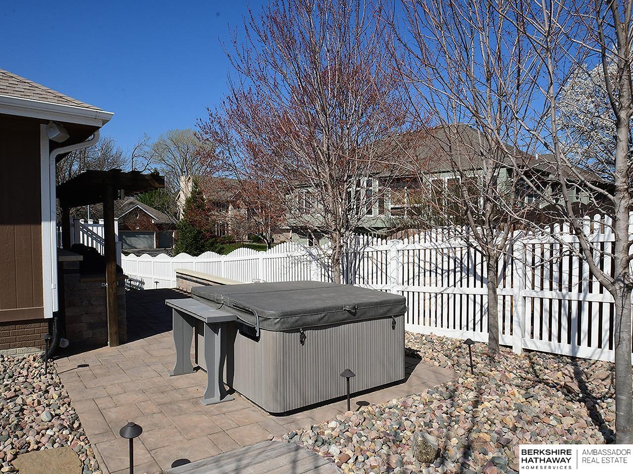 17622 Adams Circle, Omaha, Nebraska image 48