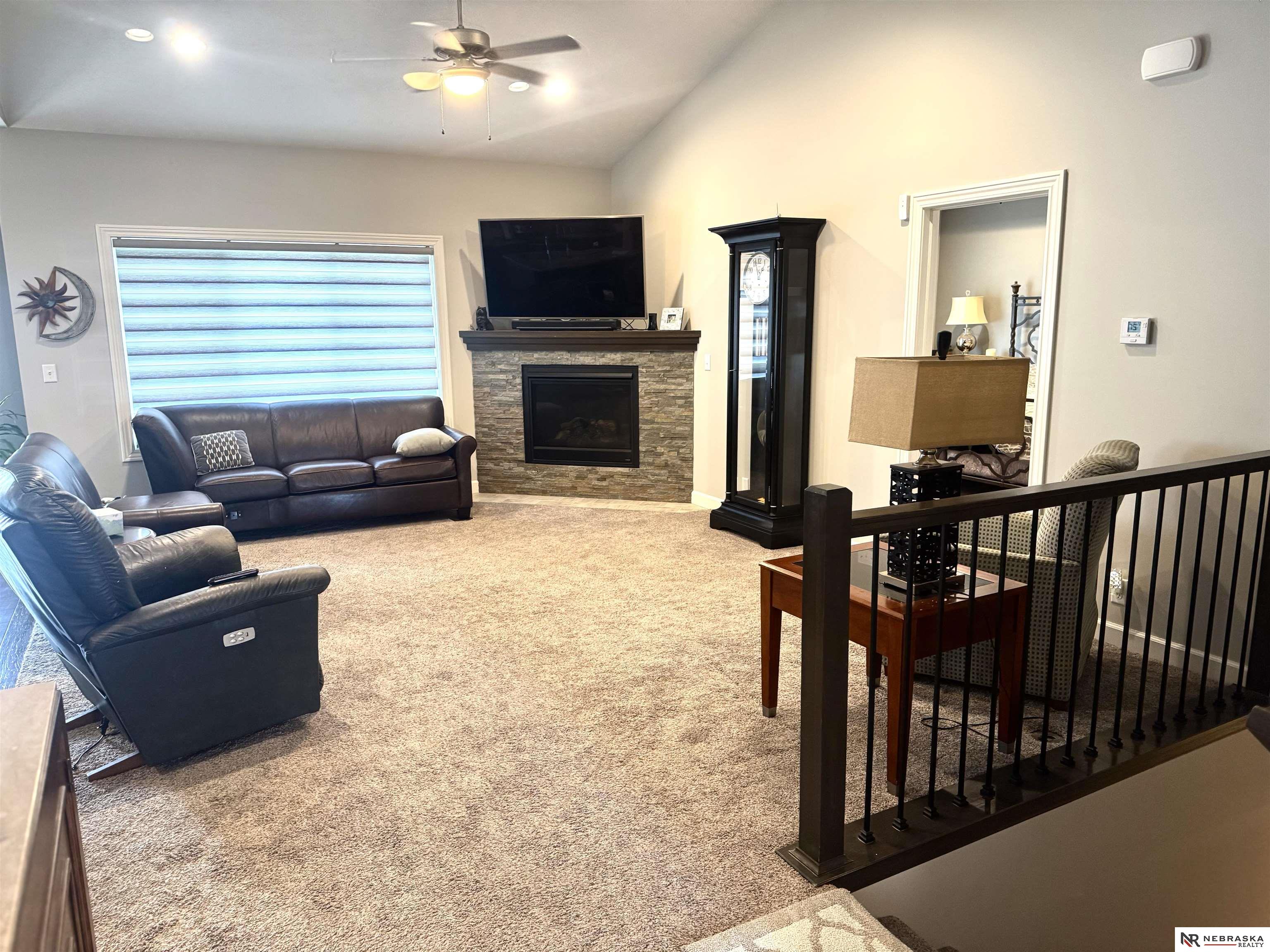 1225 N 101st Street, Lincoln, Nebraska image 10