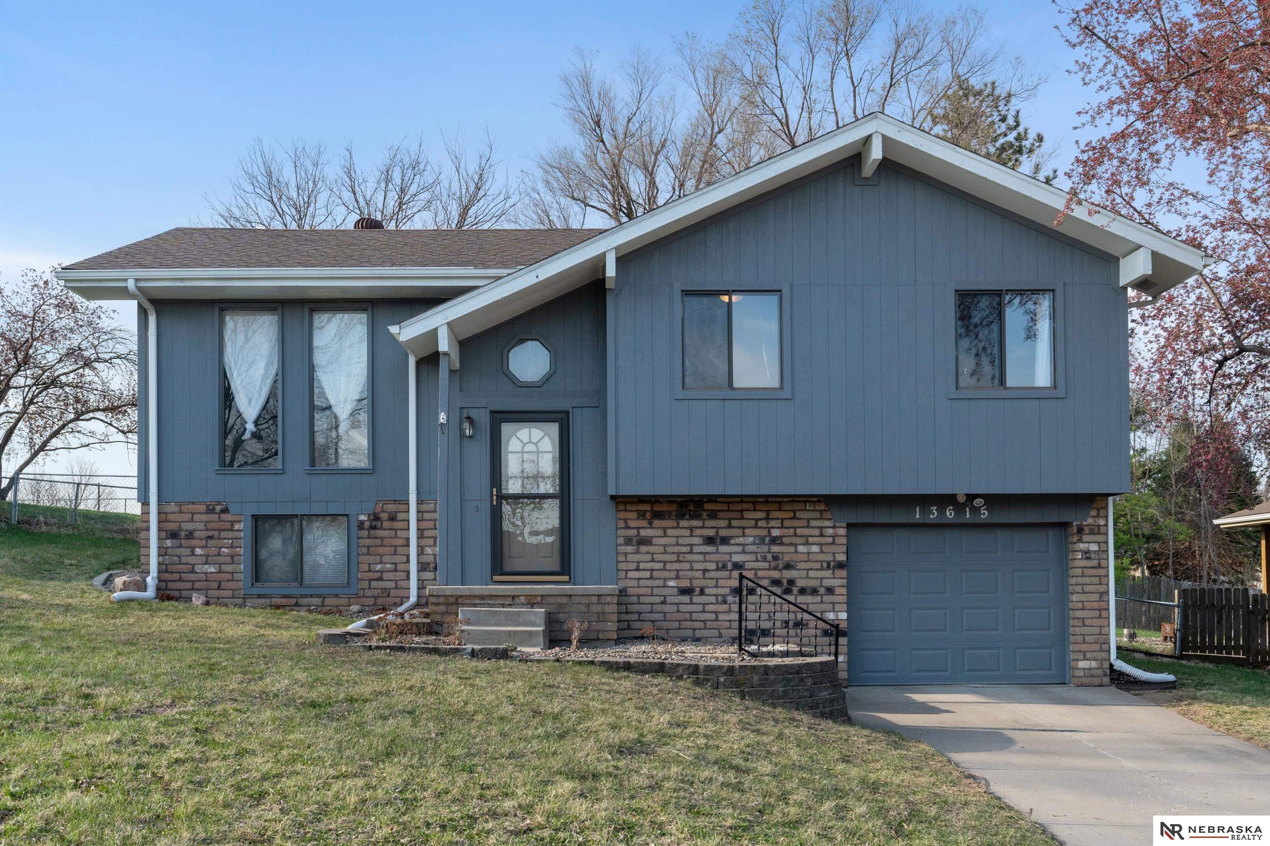 13615 Birchwood Avenue, Omaha