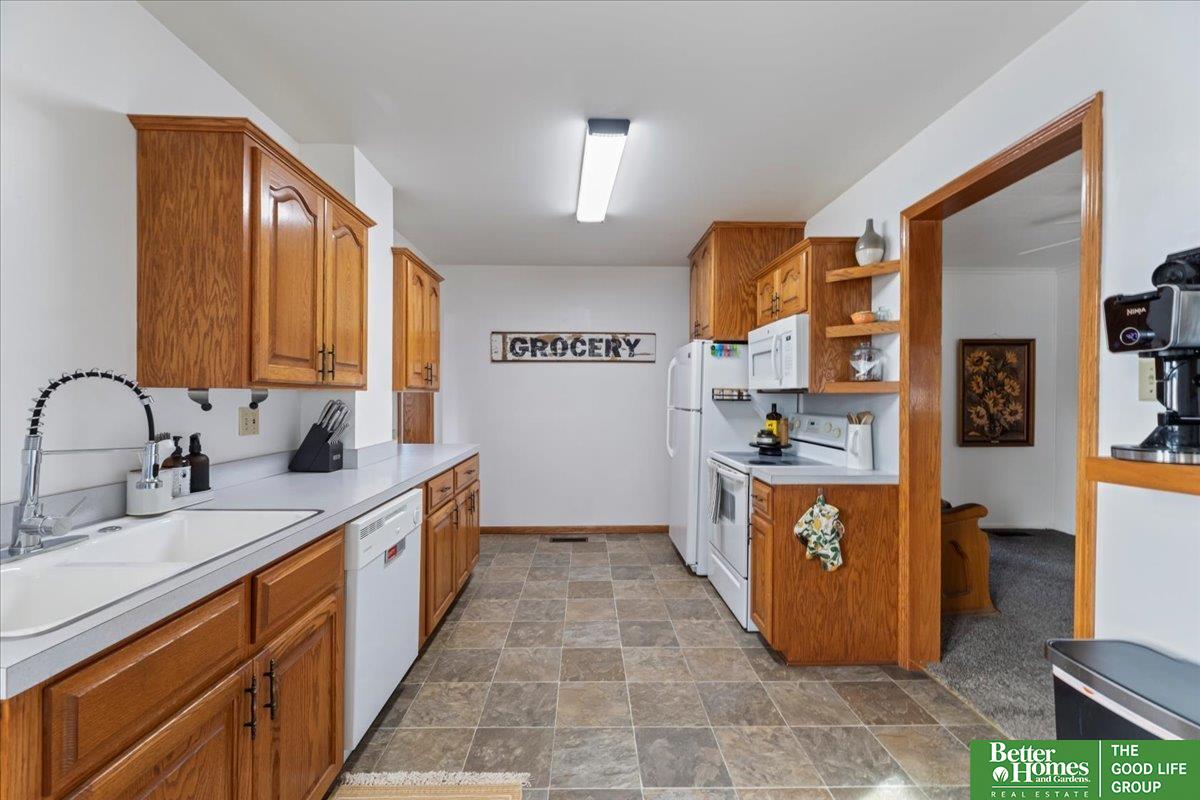 512 N Chestnut Street, Avoca, Iowa image 18