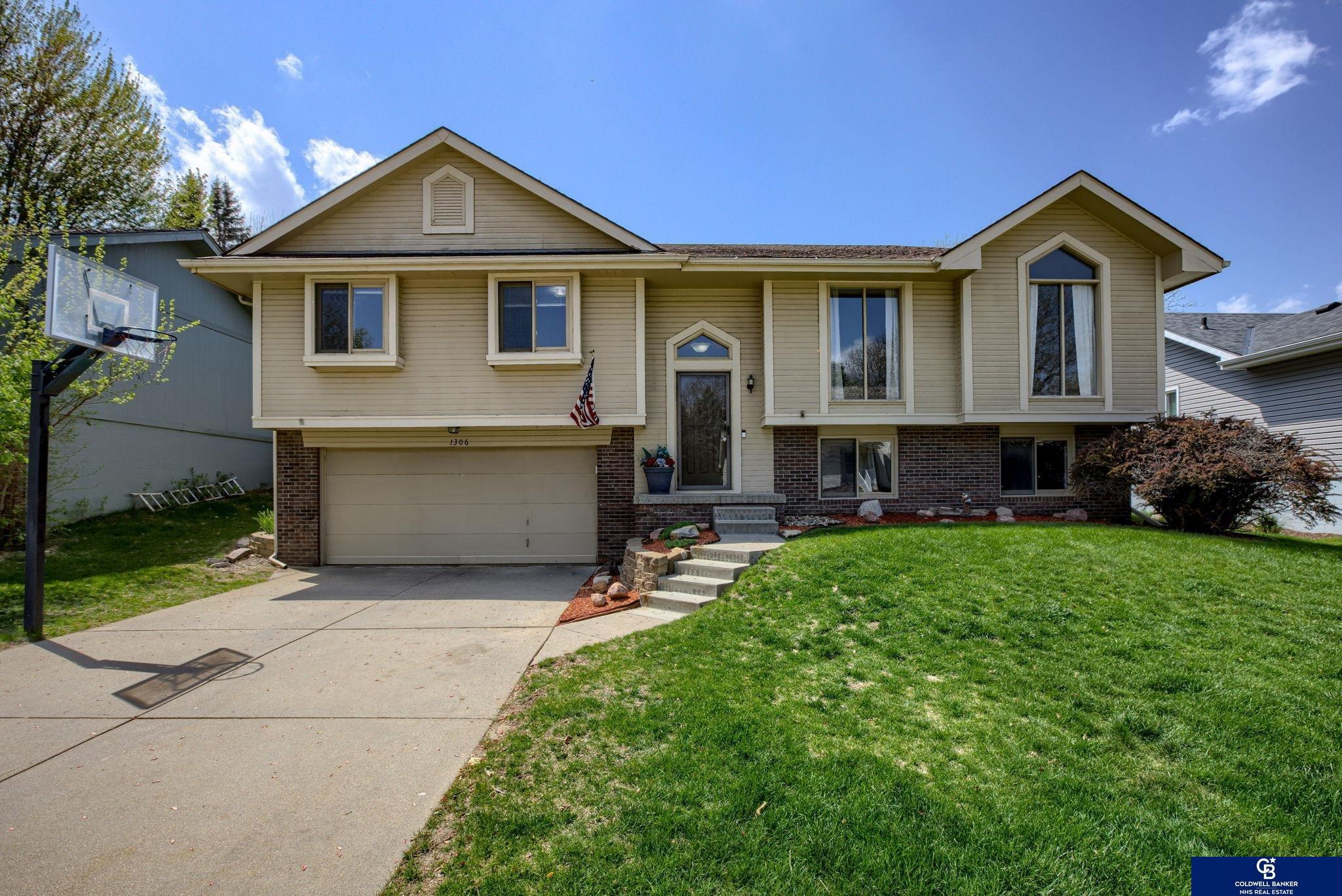 1306 N 159th Street, Omaha, Nebraska image 1