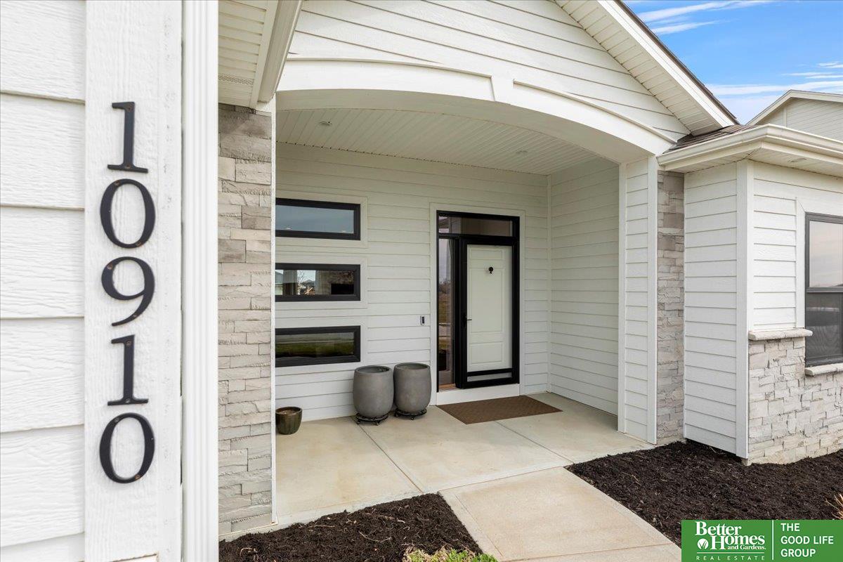 670 W 24th Circle, Wahoo, Nebraska image 4