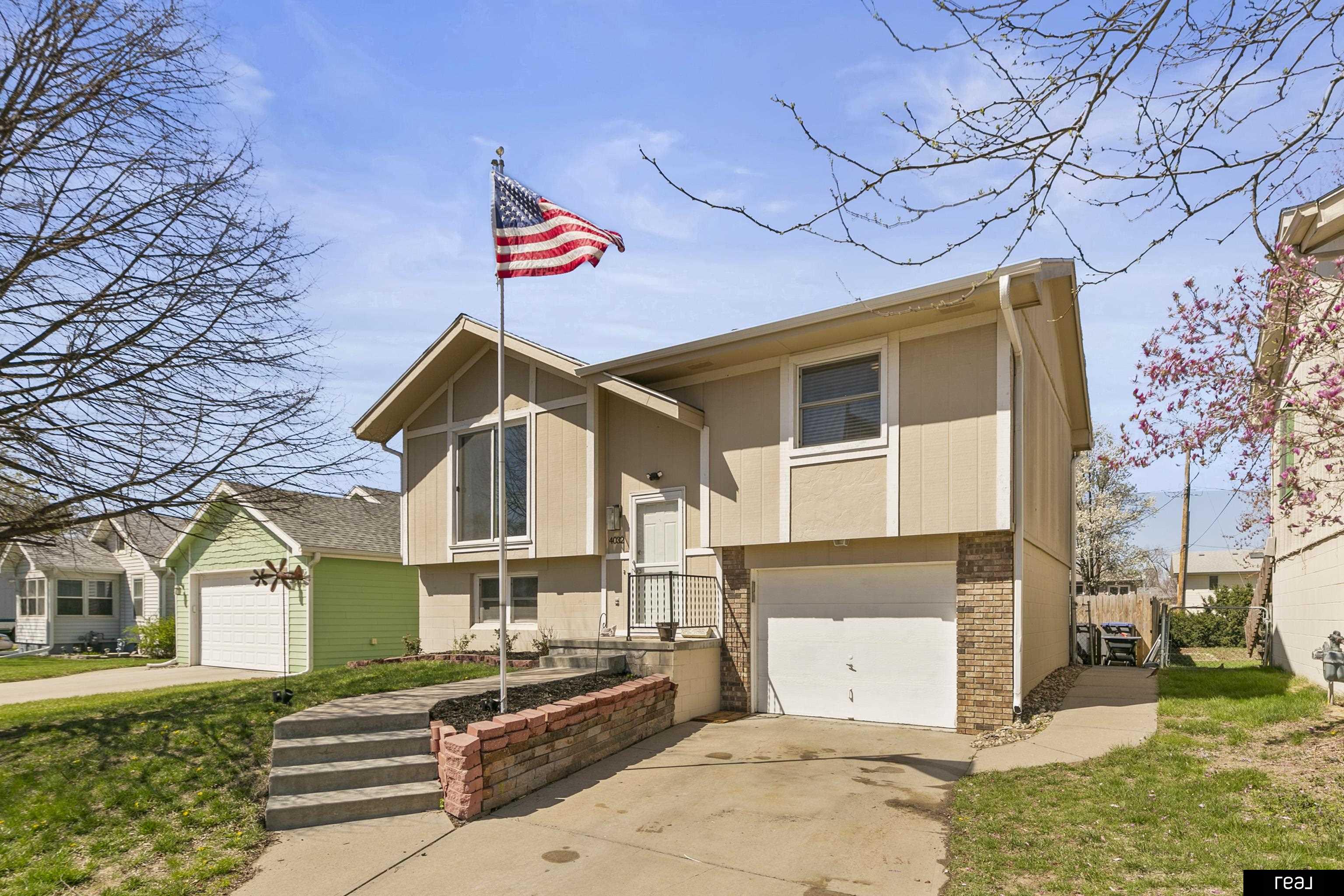 4032 Avenue E, Council Bluffs, Iowa image 2